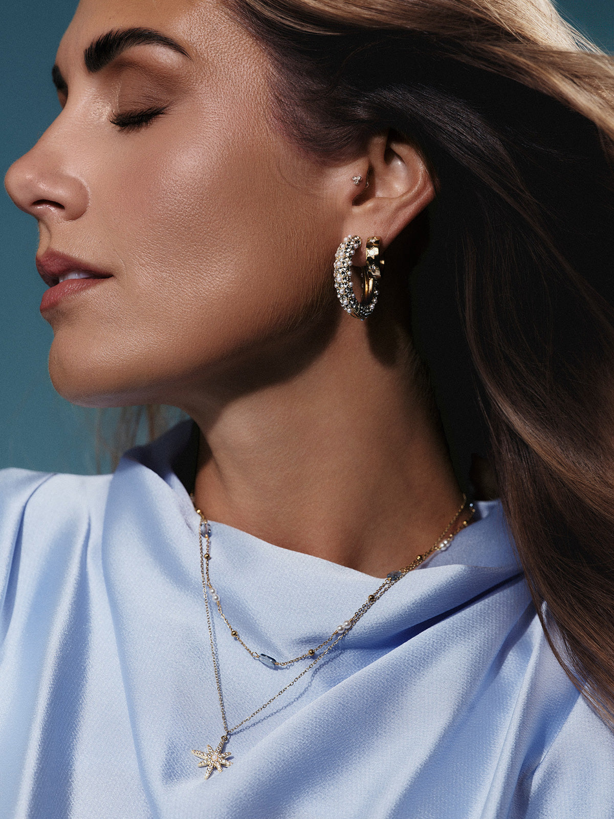 Twinkle Hoops Earring Tone Damli