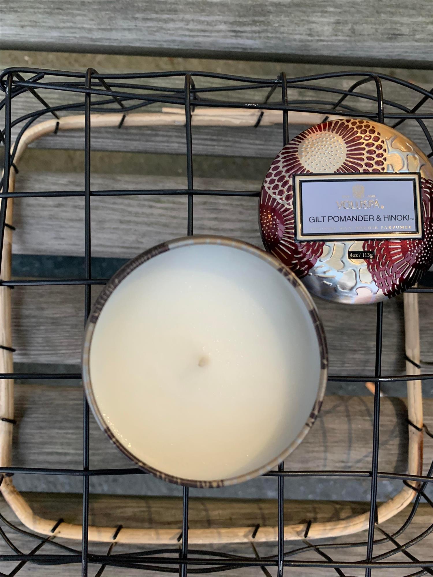 Dec Tin 25Tim Gilt Pomander & Hinoki