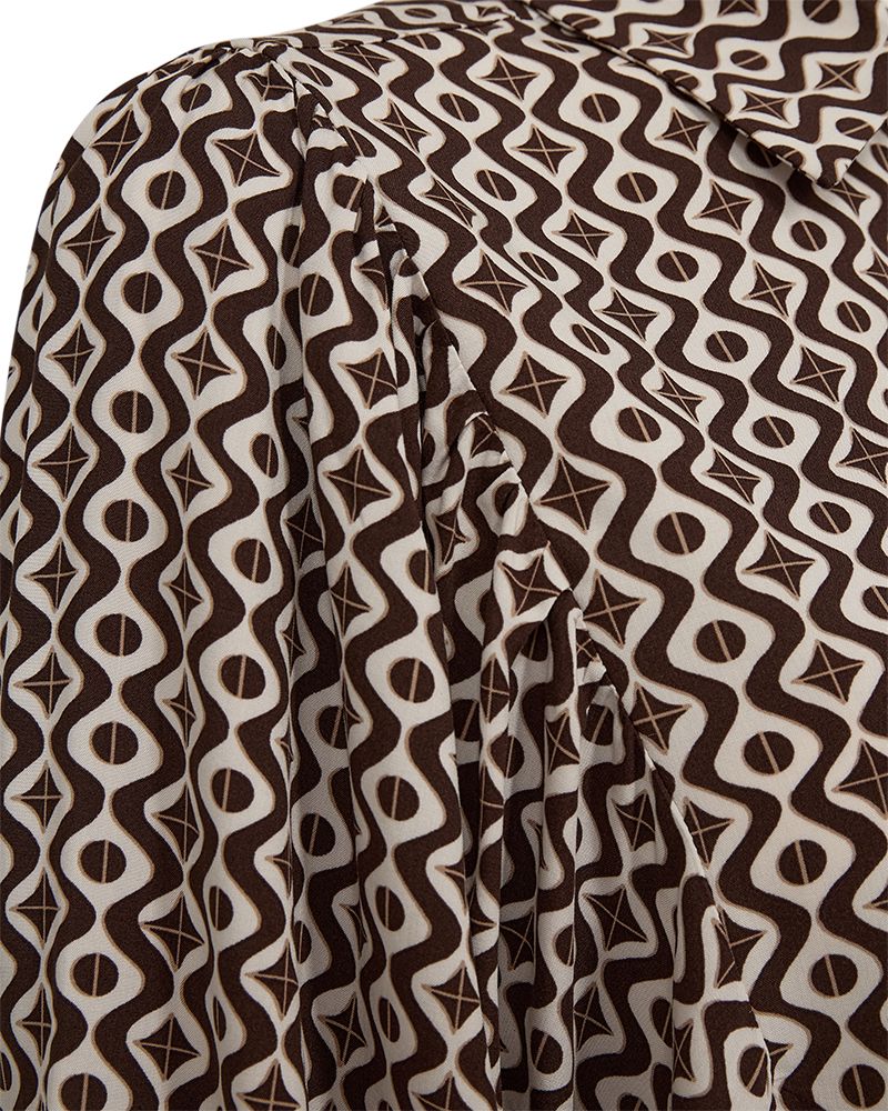 Fqadney-Shirt