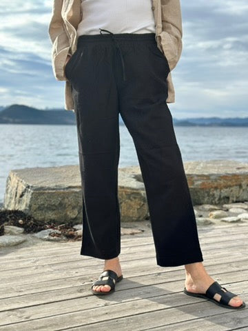 Lava Ankle Pant Black