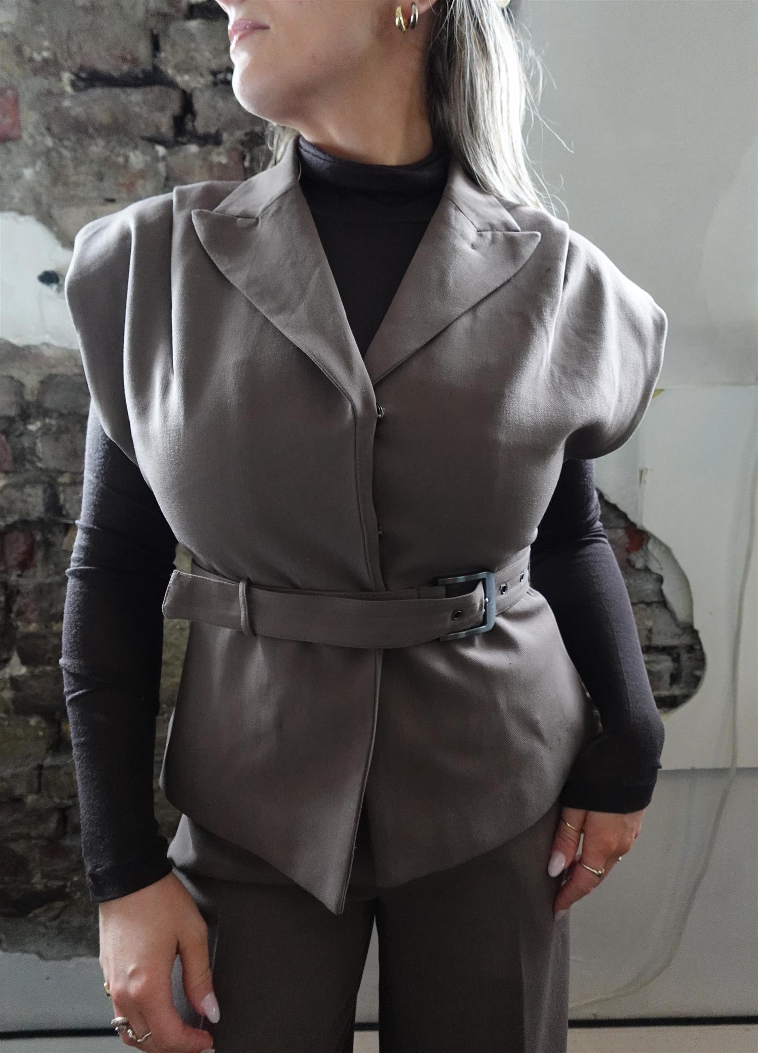 Beverly Waistcoat Taupe Brown