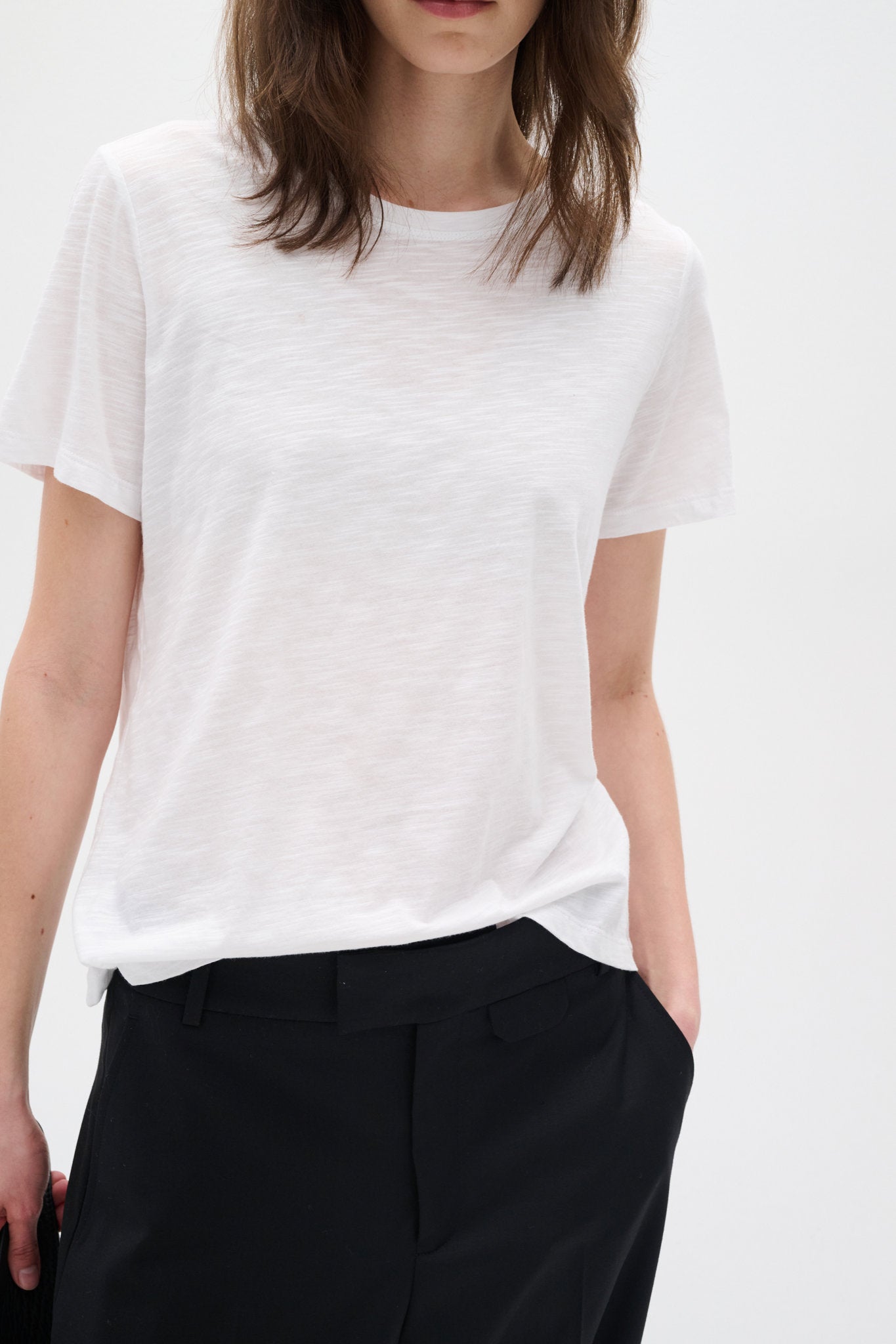 Alma T-shirt Pure White