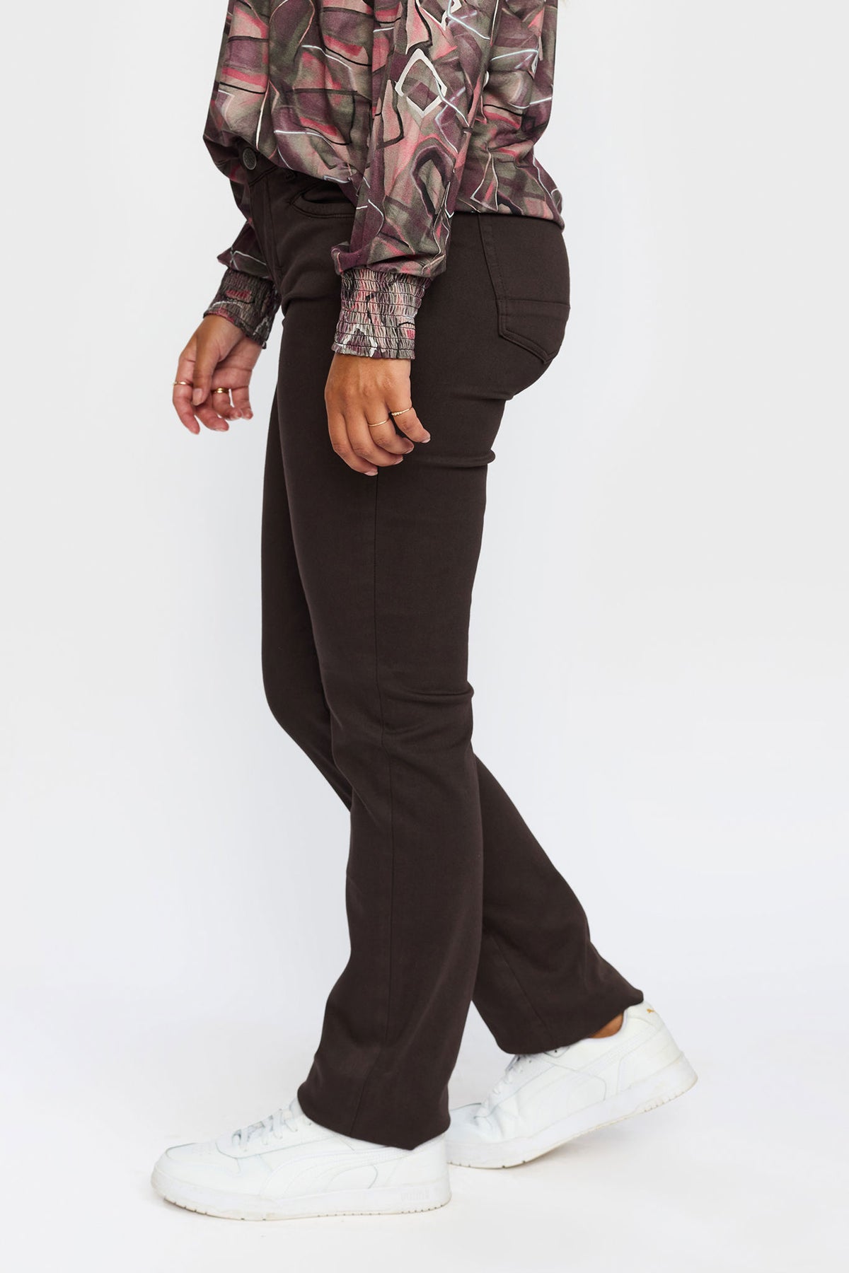 Bodil Dark Brown