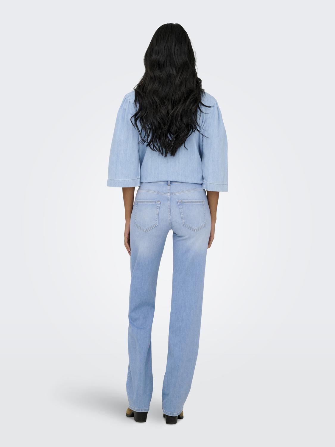 Blush Mid Straight Light Blue Denim