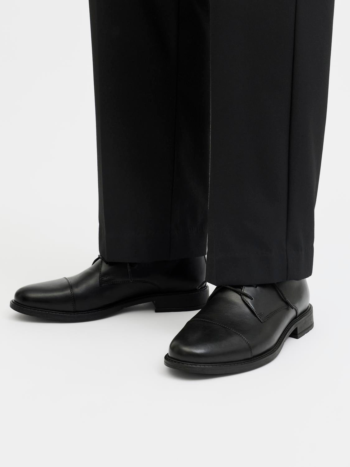Oslo Leather Dress Shoe Black