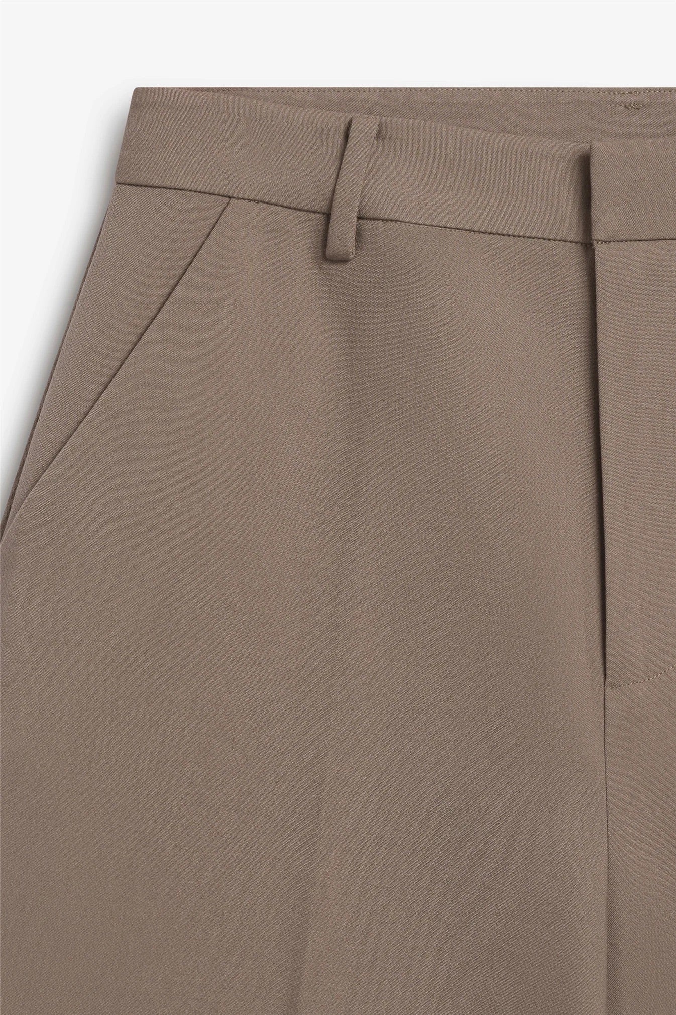 Reign Tailored Extra Wide taupe grey
