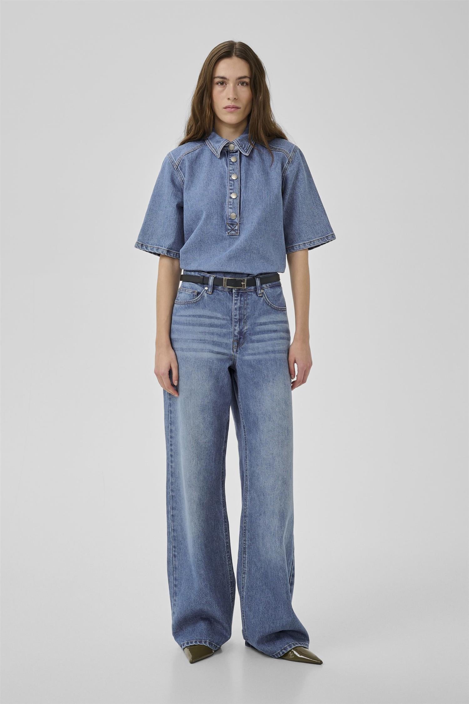 05 The Louis 139High Wide Medium Blue