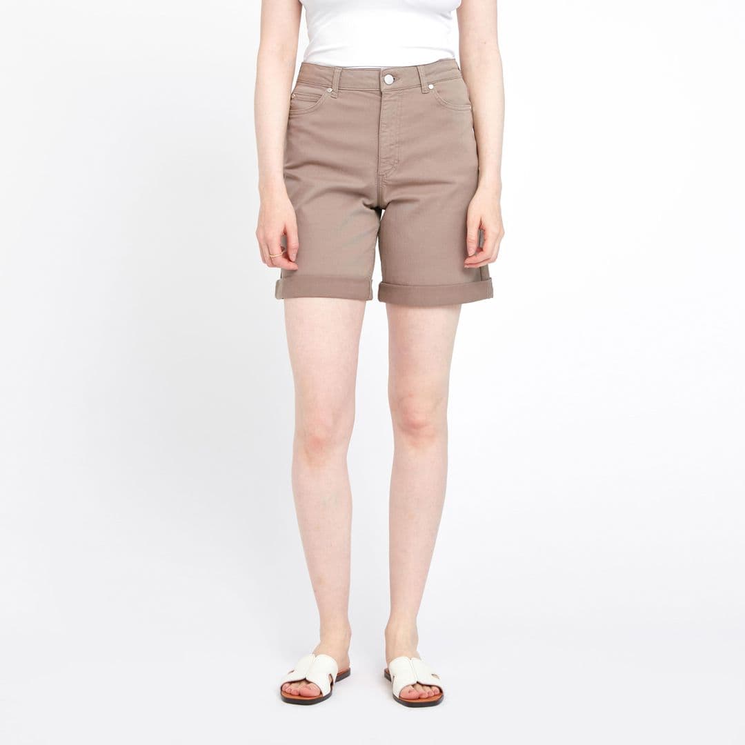 Abby Midi Shorts 741 Grey Clay