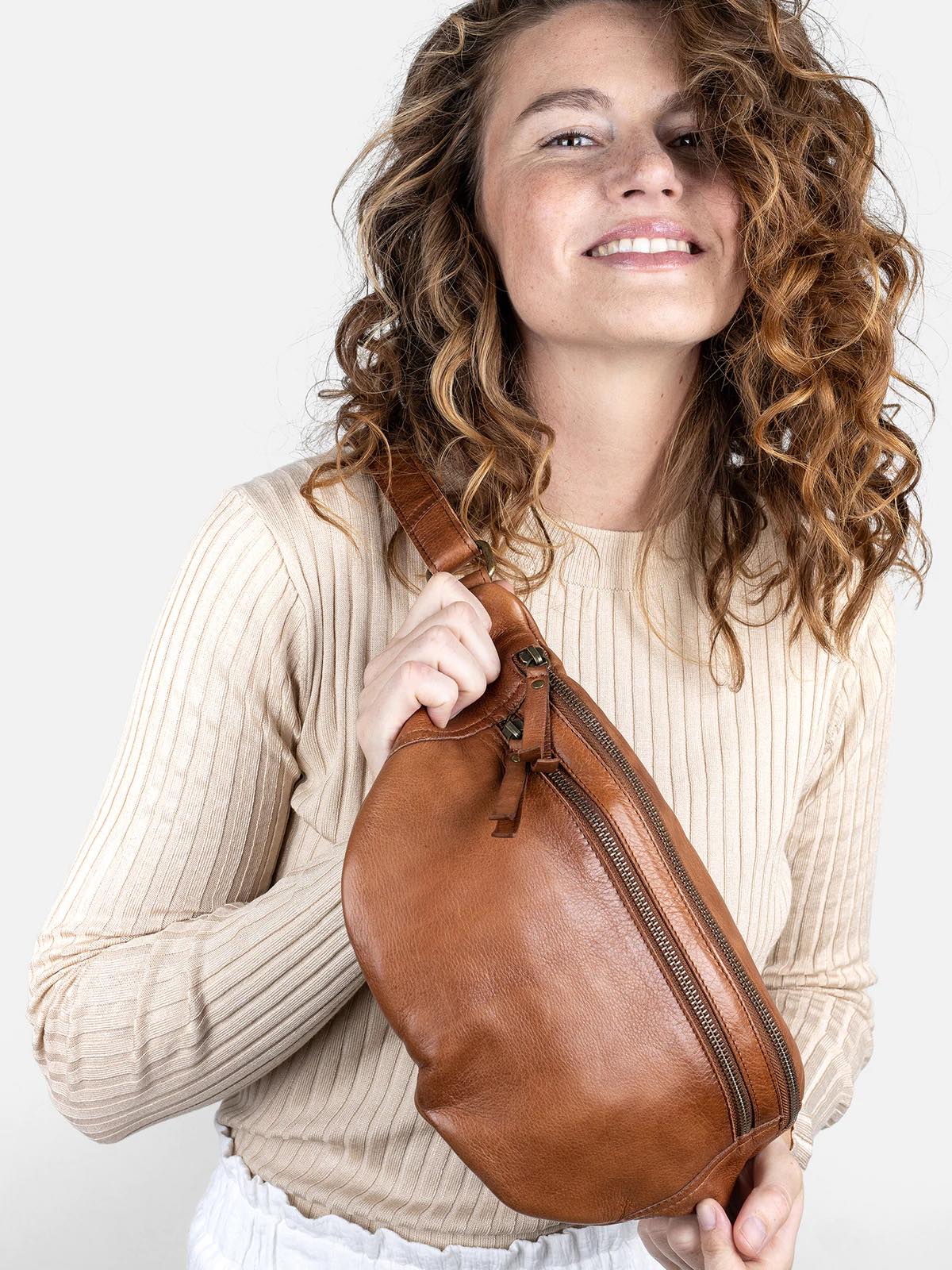 Faust Urban Walnut