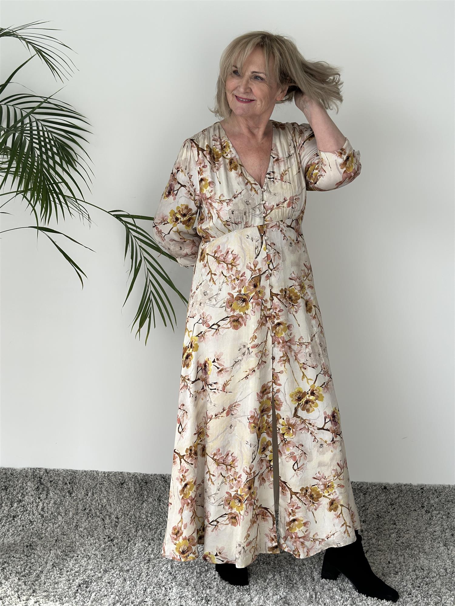 Sorrento Dress Pink Beige Flowers