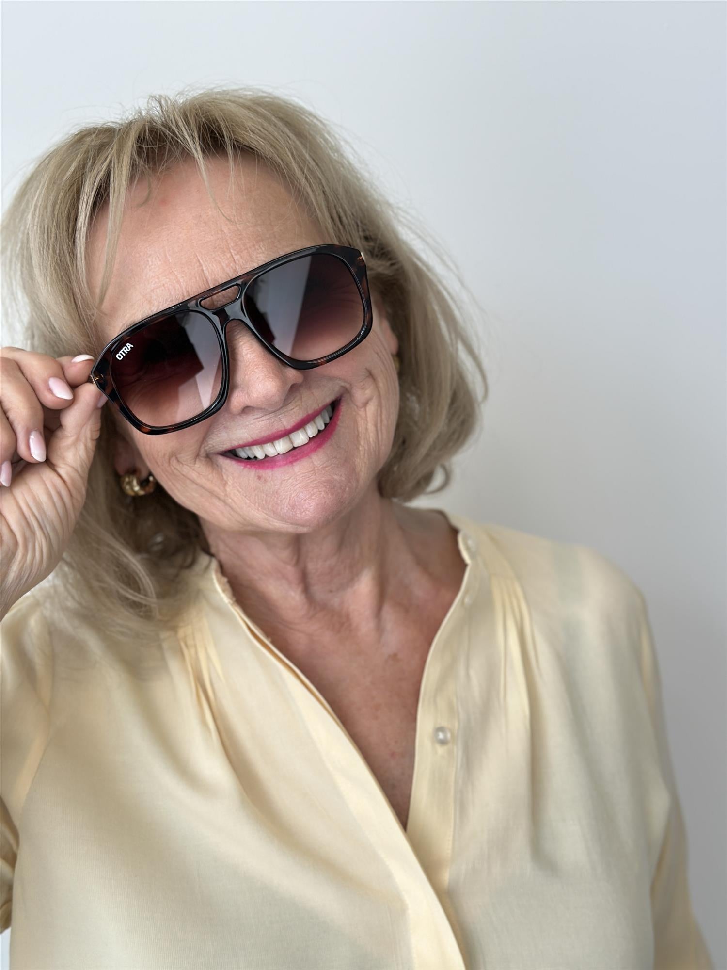 Reina Tort Brown Fade