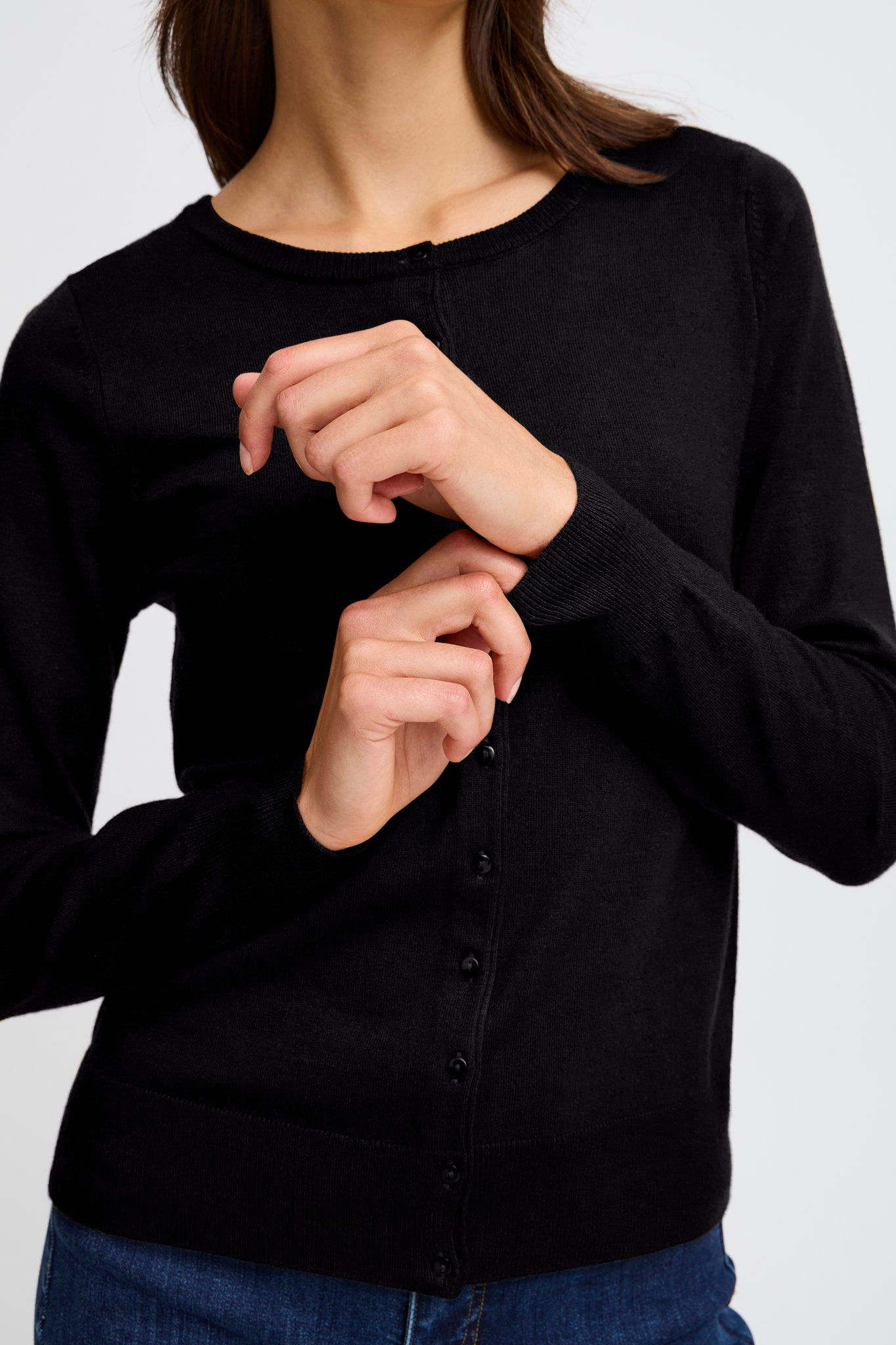 Zubasic 60 Cardigan Black