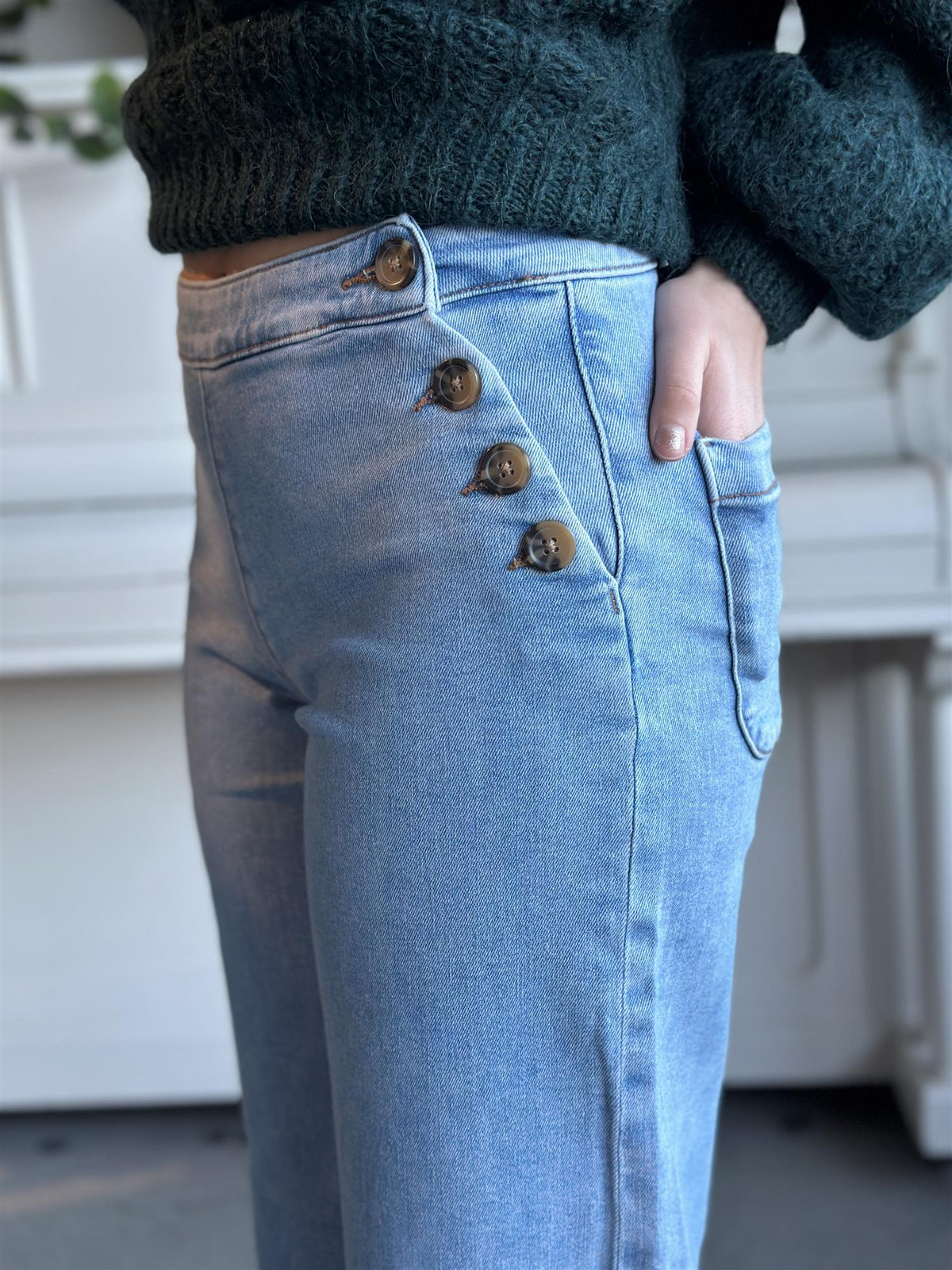 Madison HW Button Wide Jeans Light Blue Denim