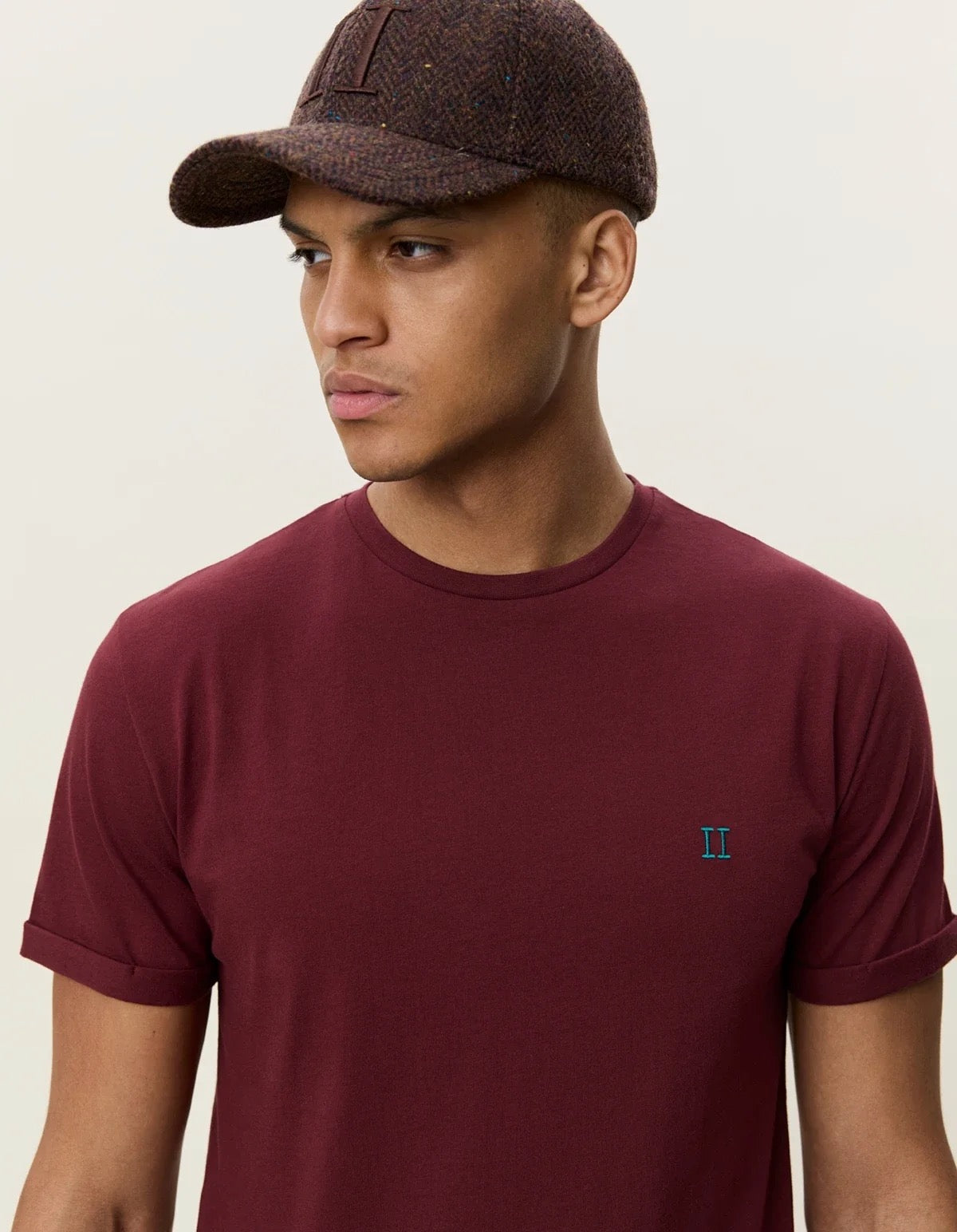 Core Seasonal T-Shirt Chocolate Truffle Red