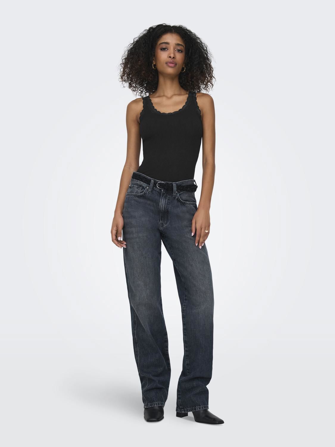 SARA Sharai Lace Top Black