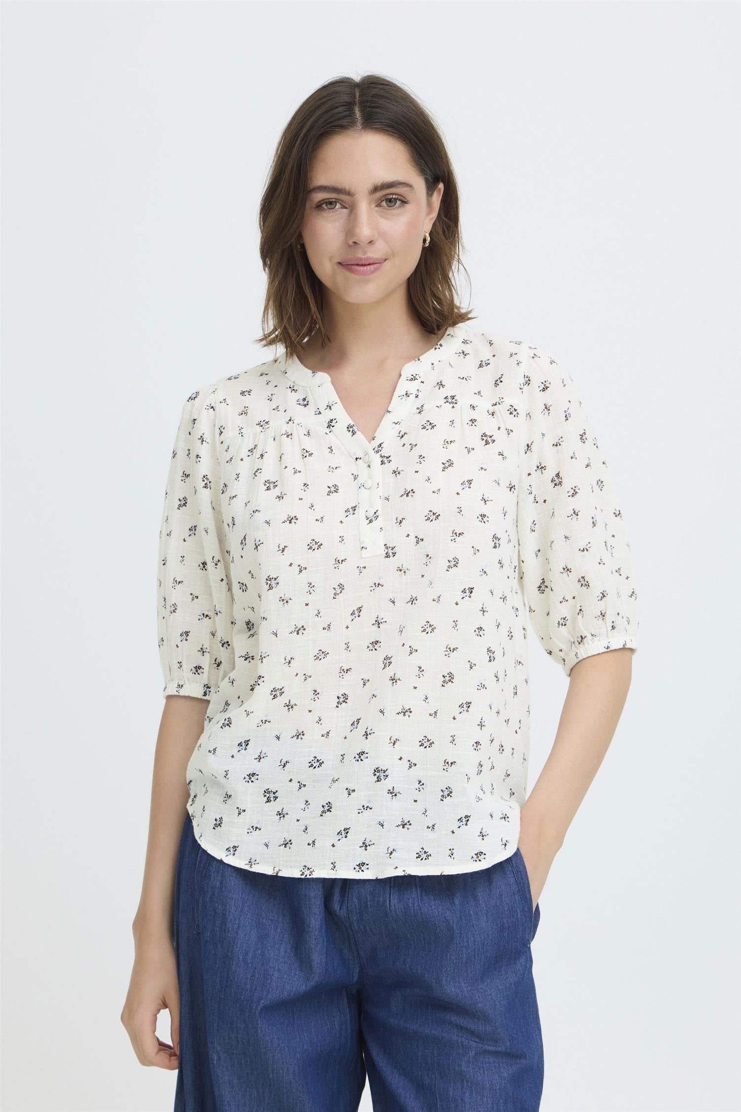 Frbobbi Blouse 1 Cream w Brown Blue Floral