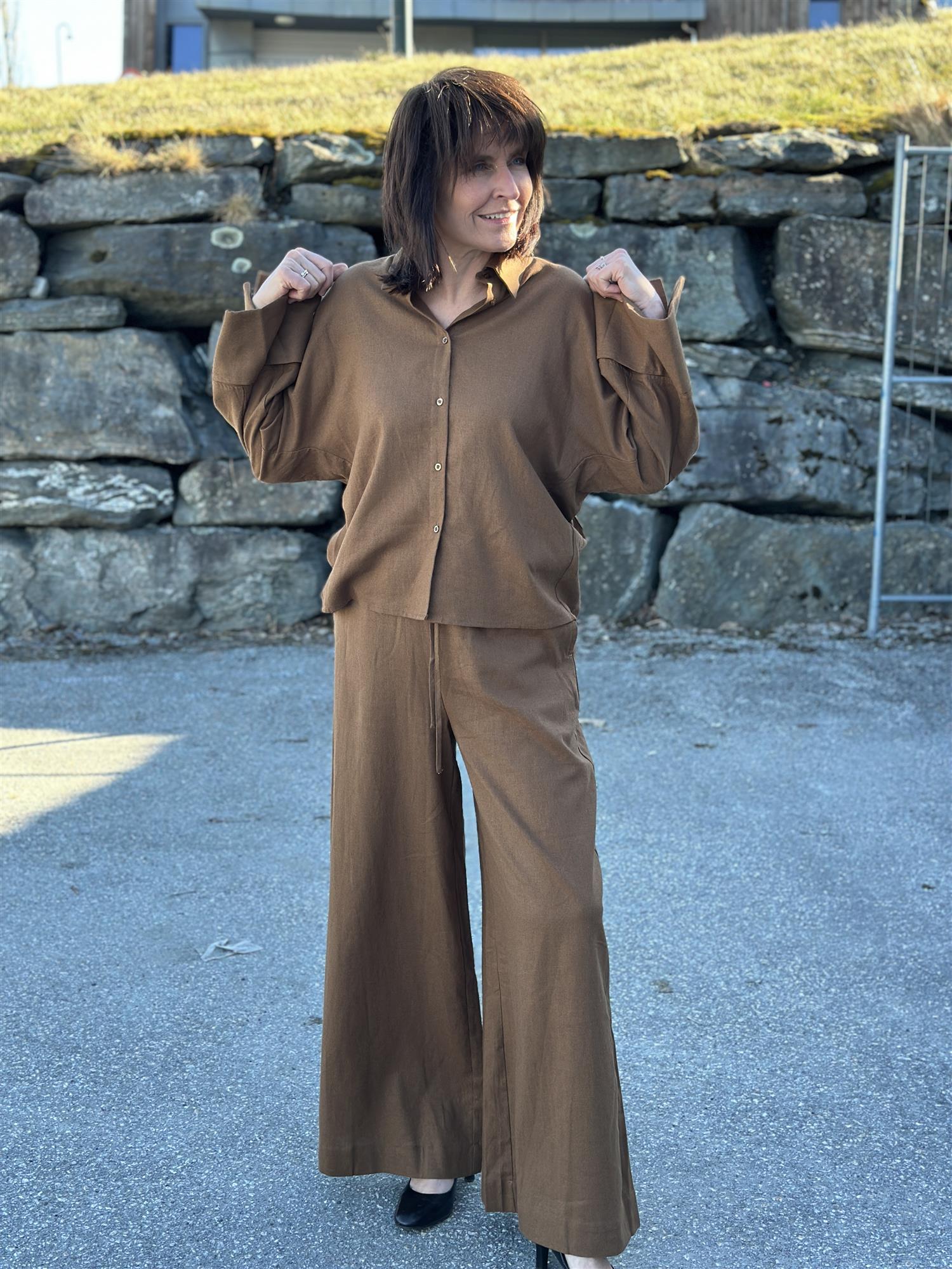 Atari Linen Shirt Chestnut Brown