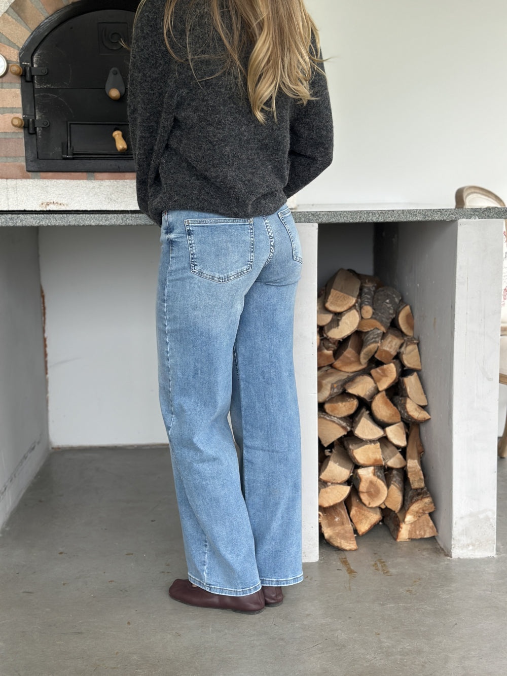 Madison Blush HW Wide Light BLue Denim