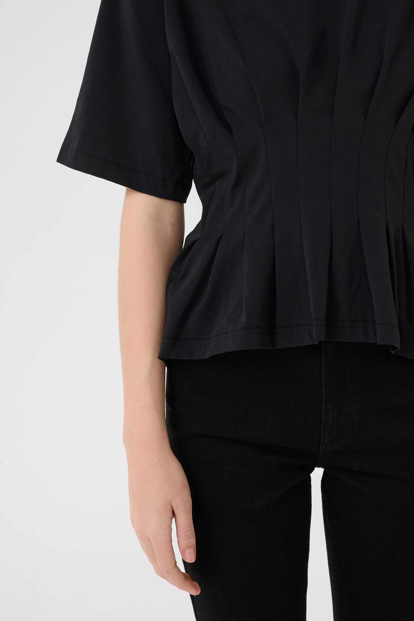 Inez Tee Black