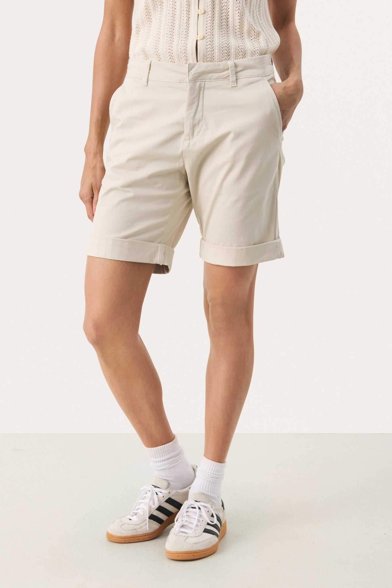 Hanijan Shorts French Oak
