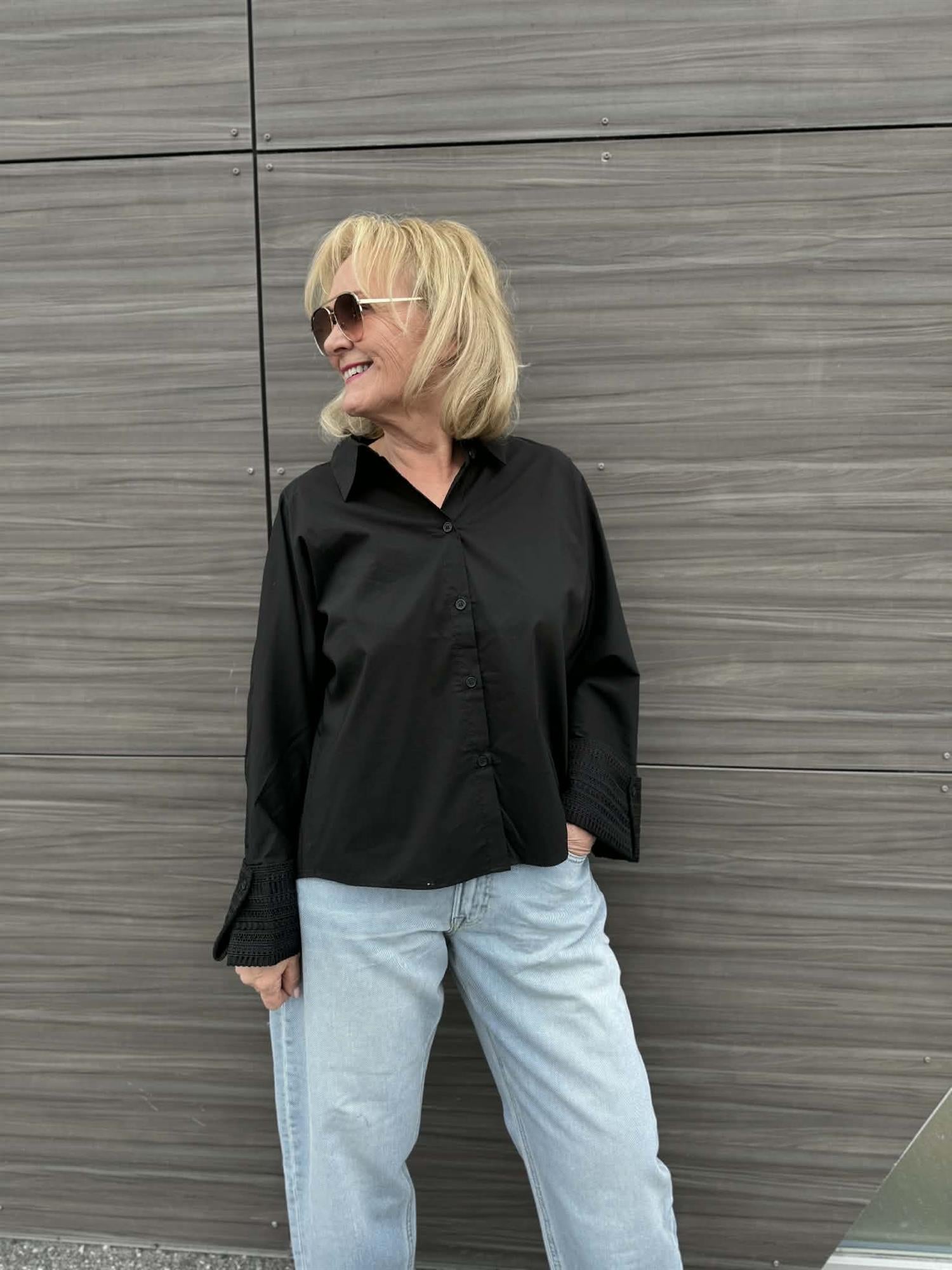 Atari Lace Shirt Black