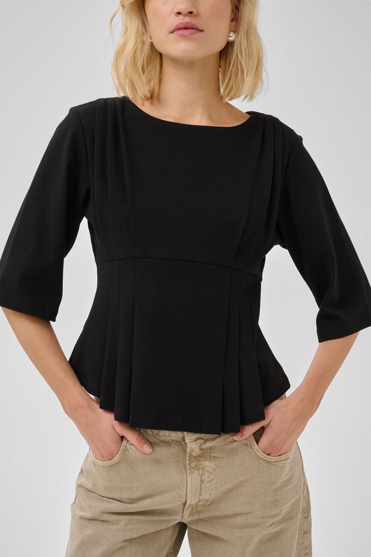 Mwapir Pleat Tee