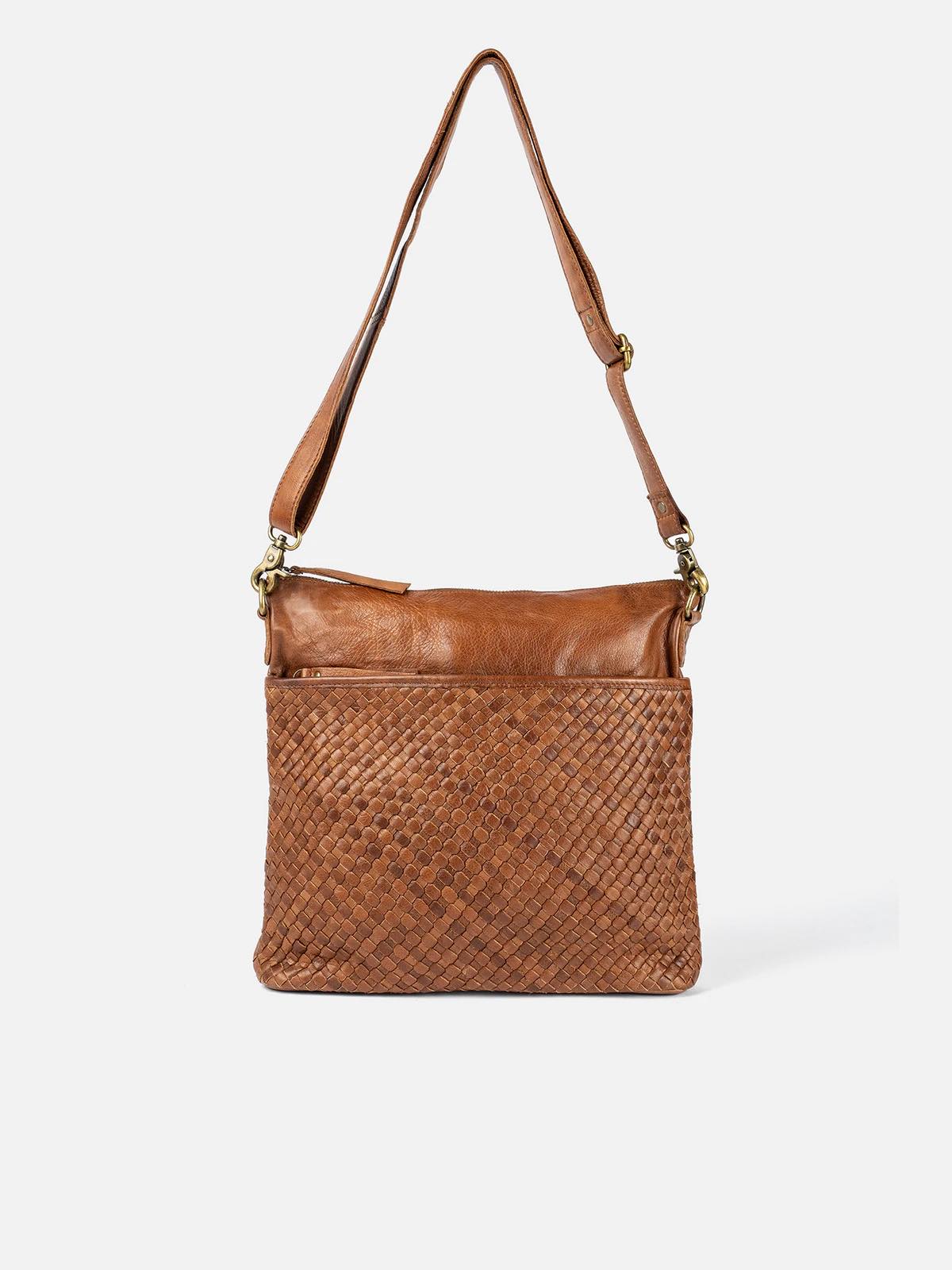 Dafne Big Urban Walnut
