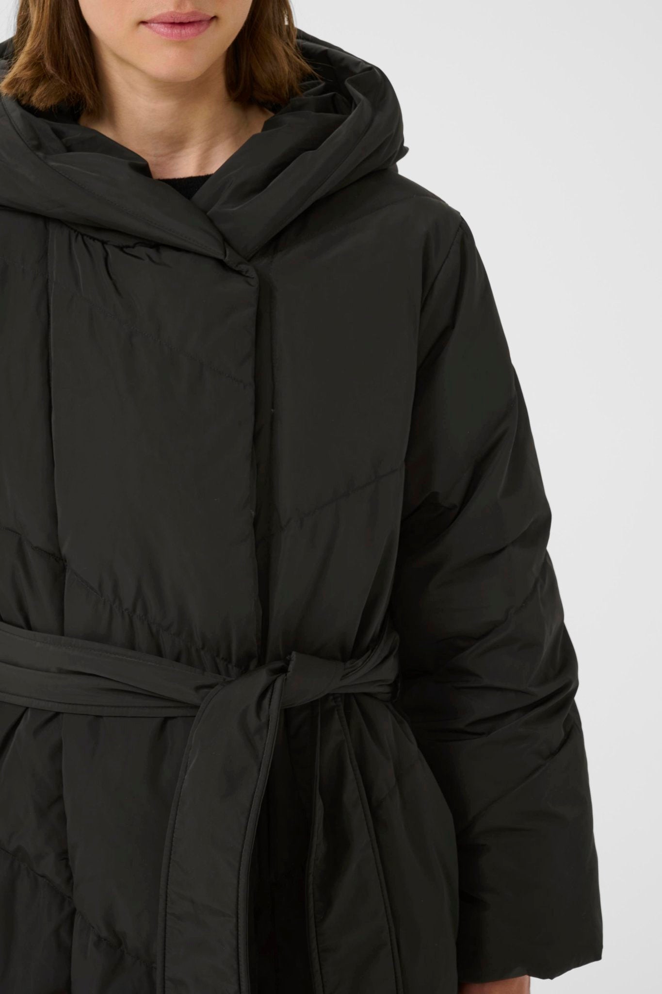 Yaz Long Coat Black