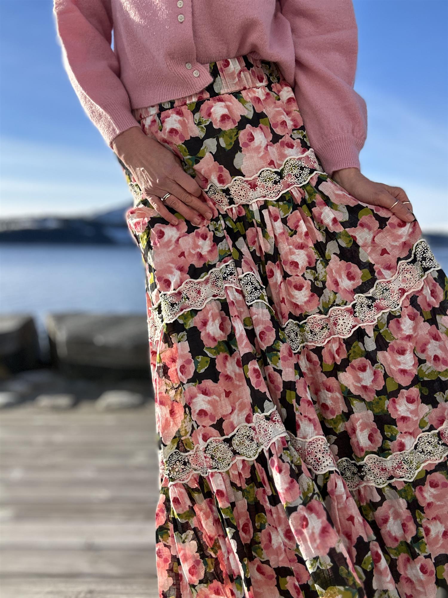 Cotton Slub Skirt Rose Bouquet