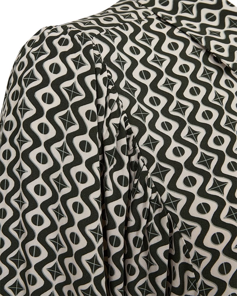 Fqadney-Shirt