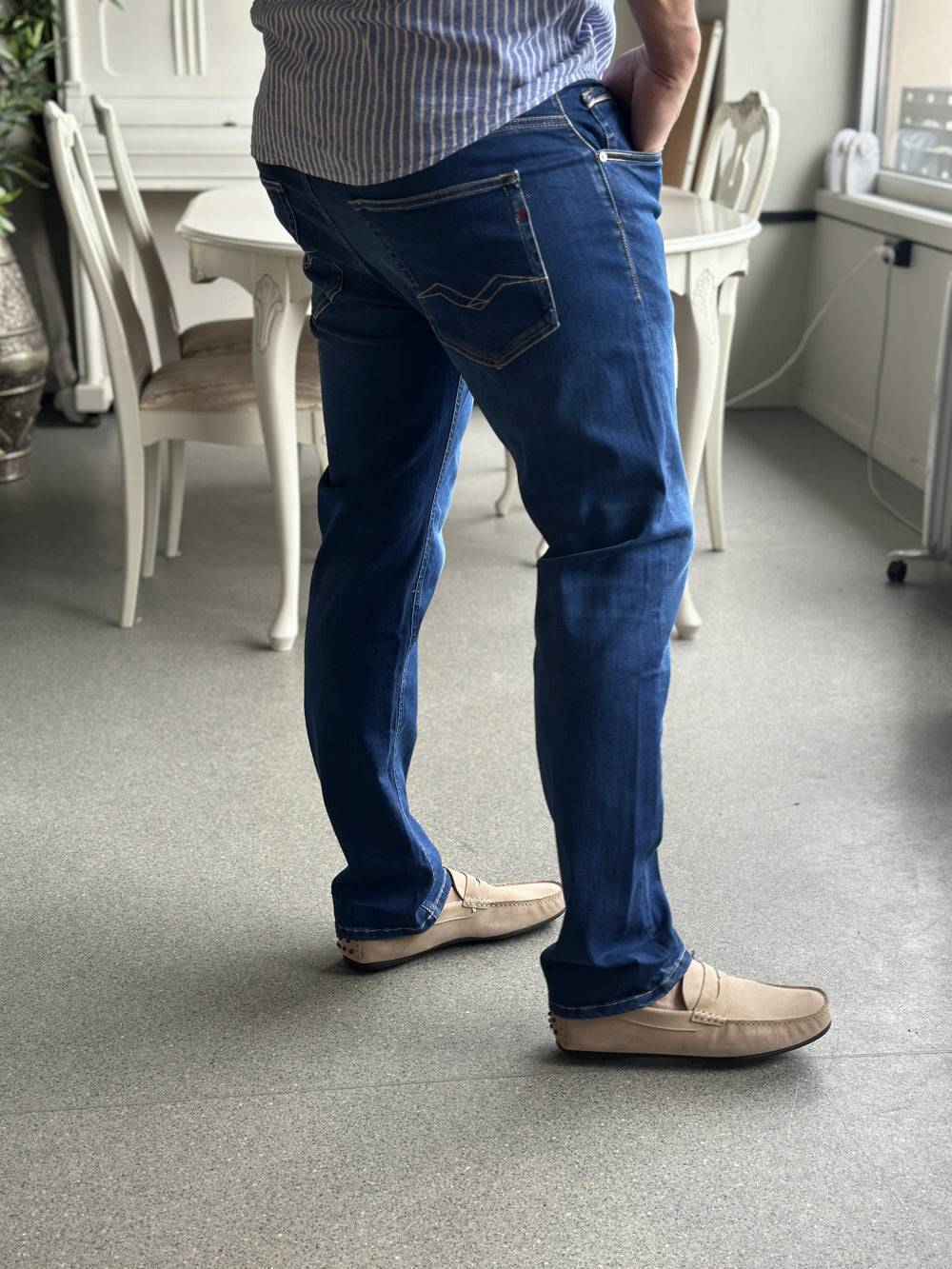 Grover Mid Blue MA972Z.661 K04 009