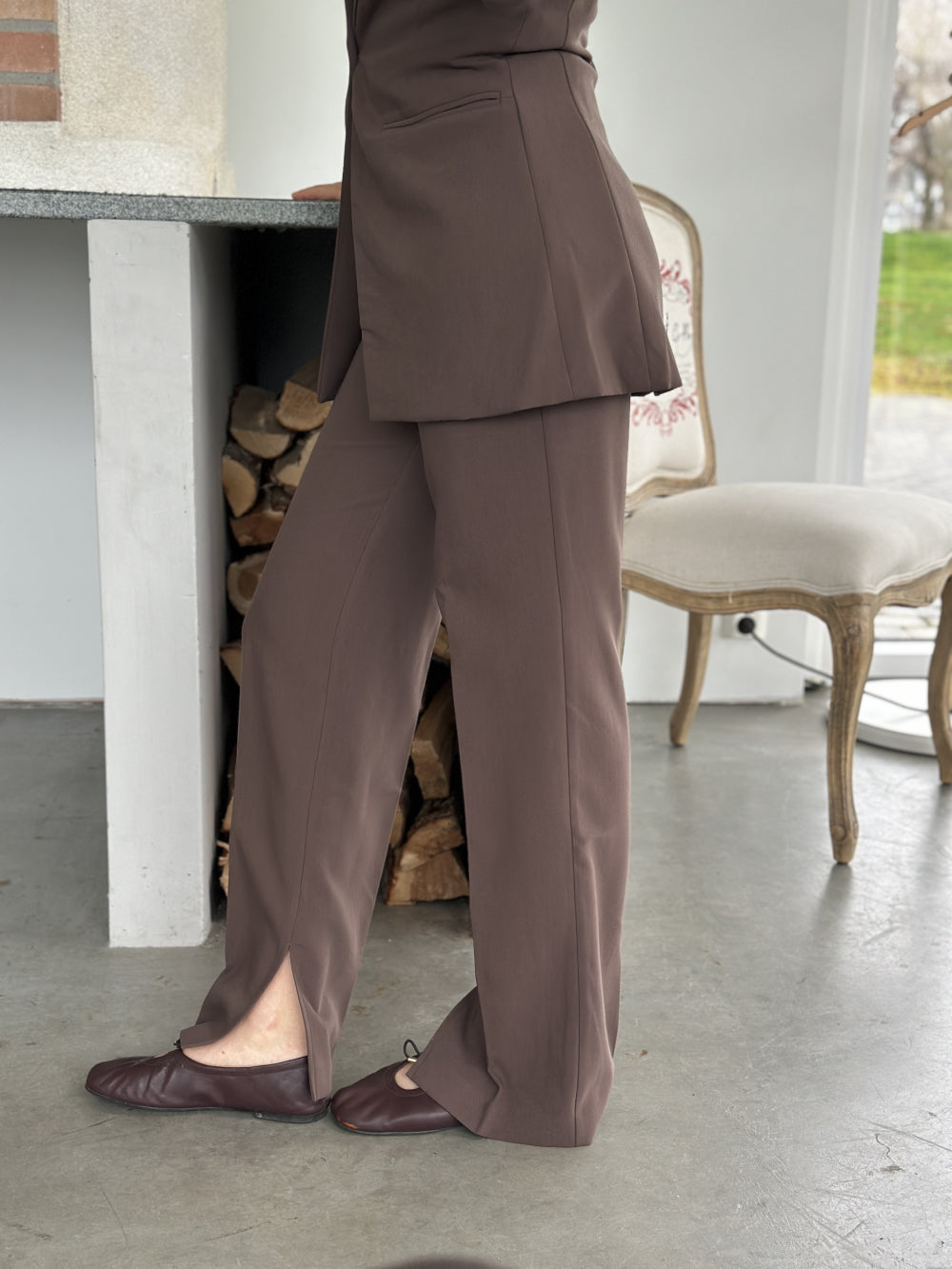 Raven HW Slit Pant Chocolate Martini