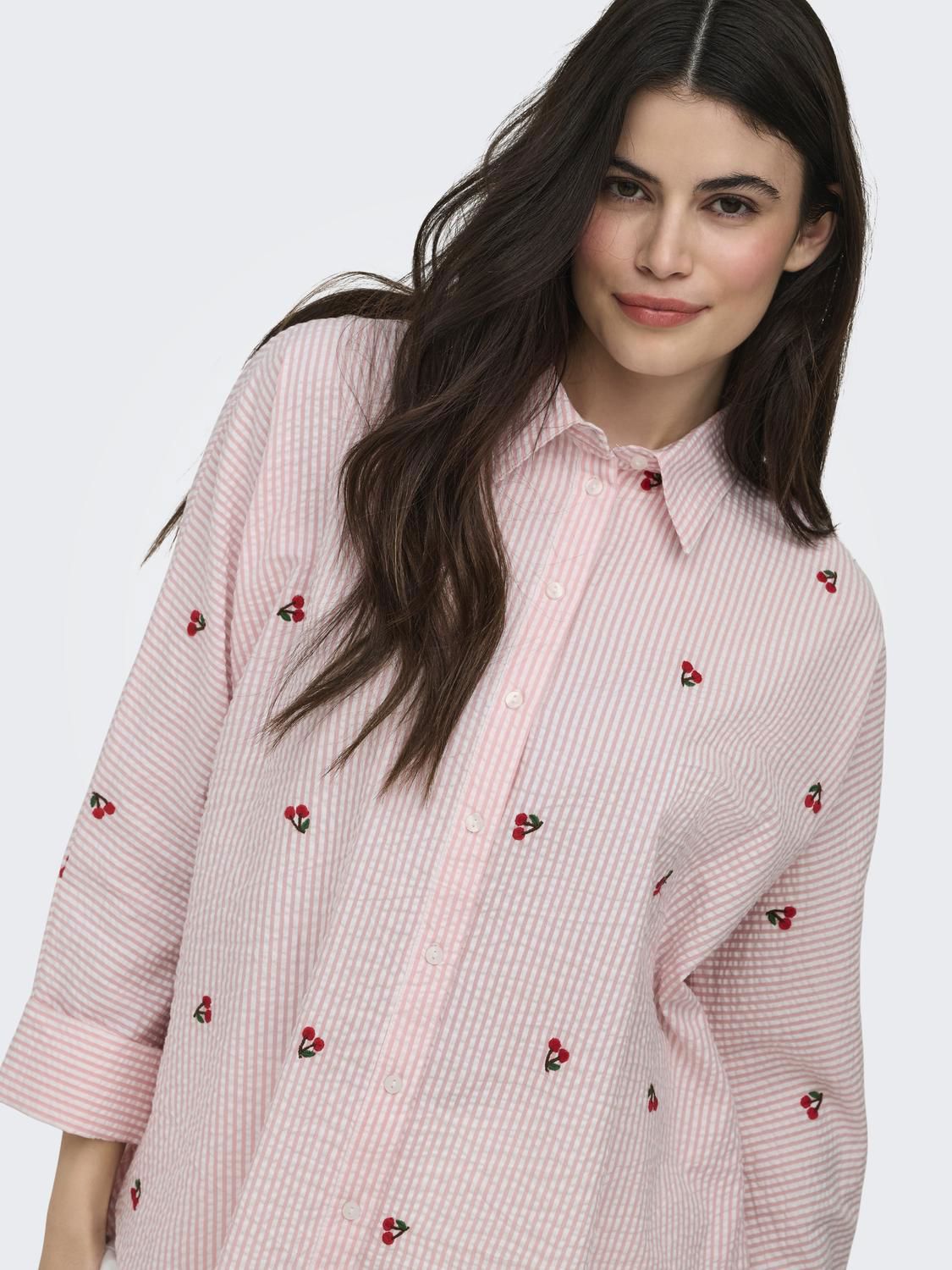 Onlnew Lina Grace L/s Cherry Shirt Wvn