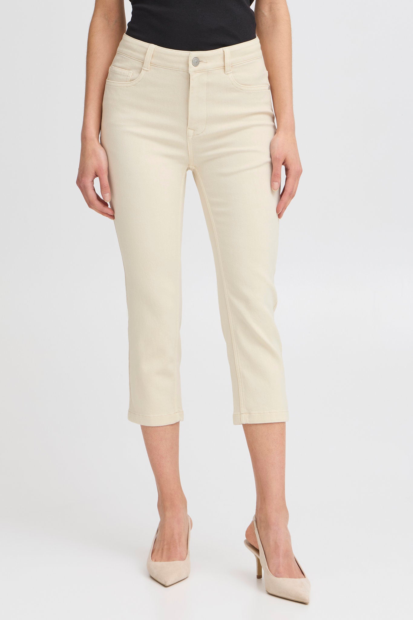 Luxe Elli Capri Moonbeam