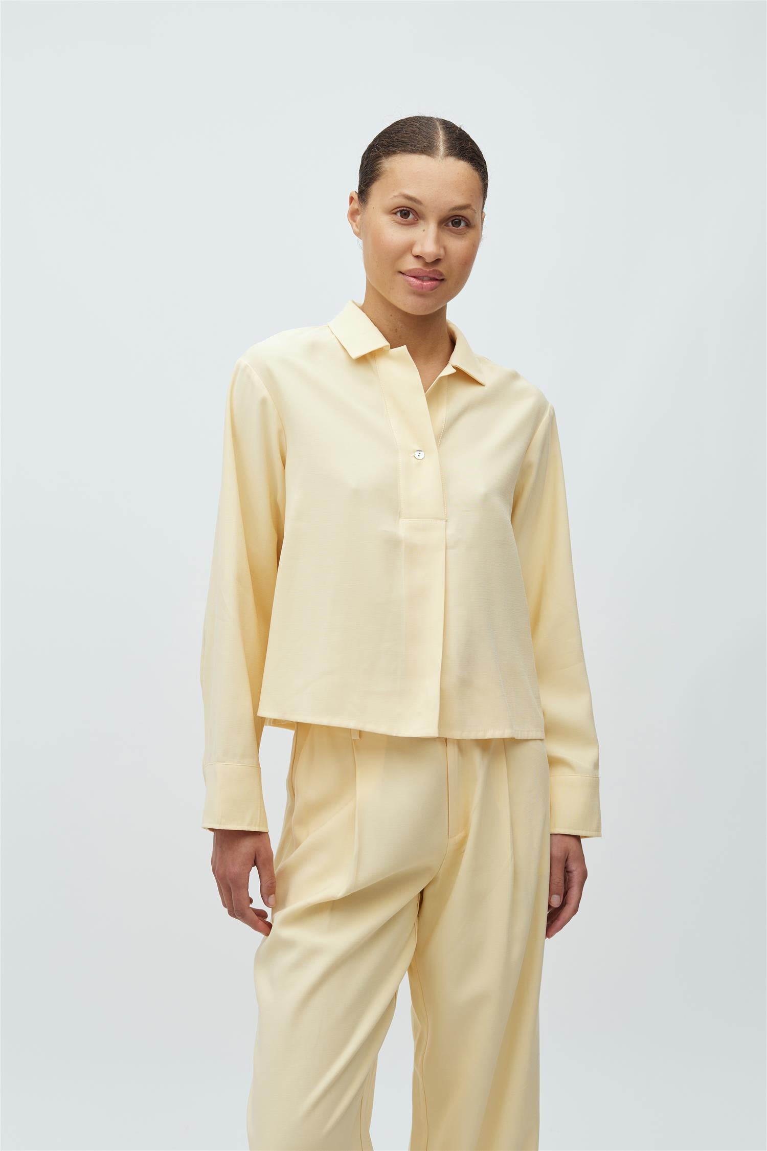 Elio Cassi Top Summer Yellow