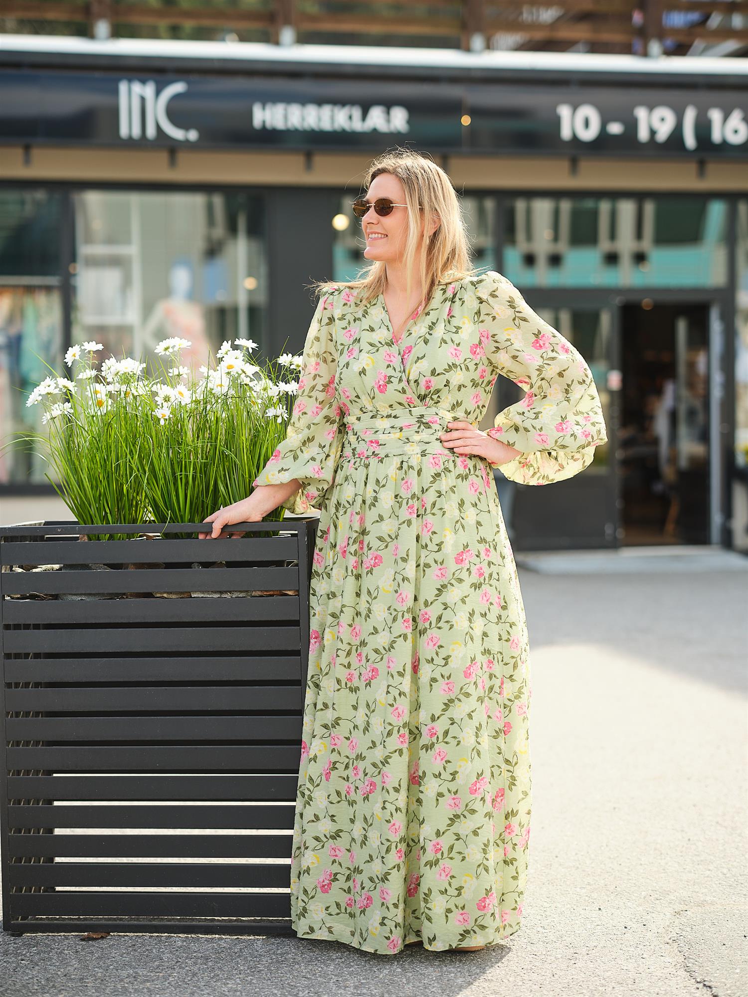 Viscose V-Neck Dress Botanical