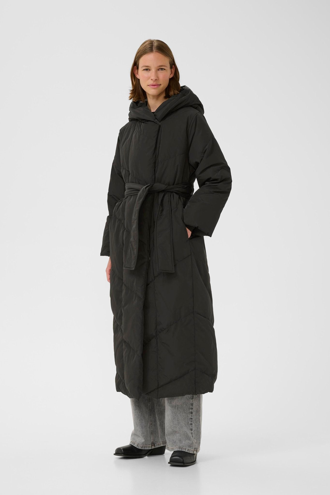Yaz Long Coat Black