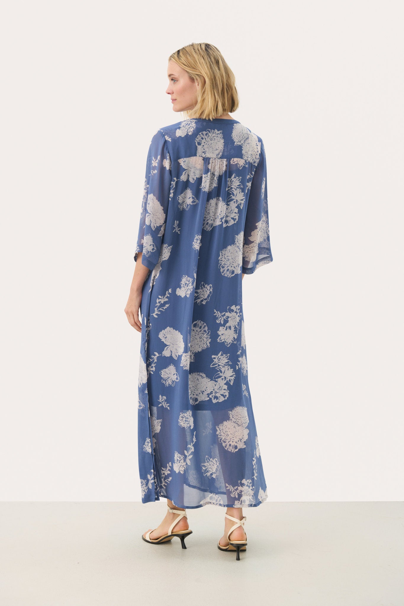 Berit Dress Oceana Stunning