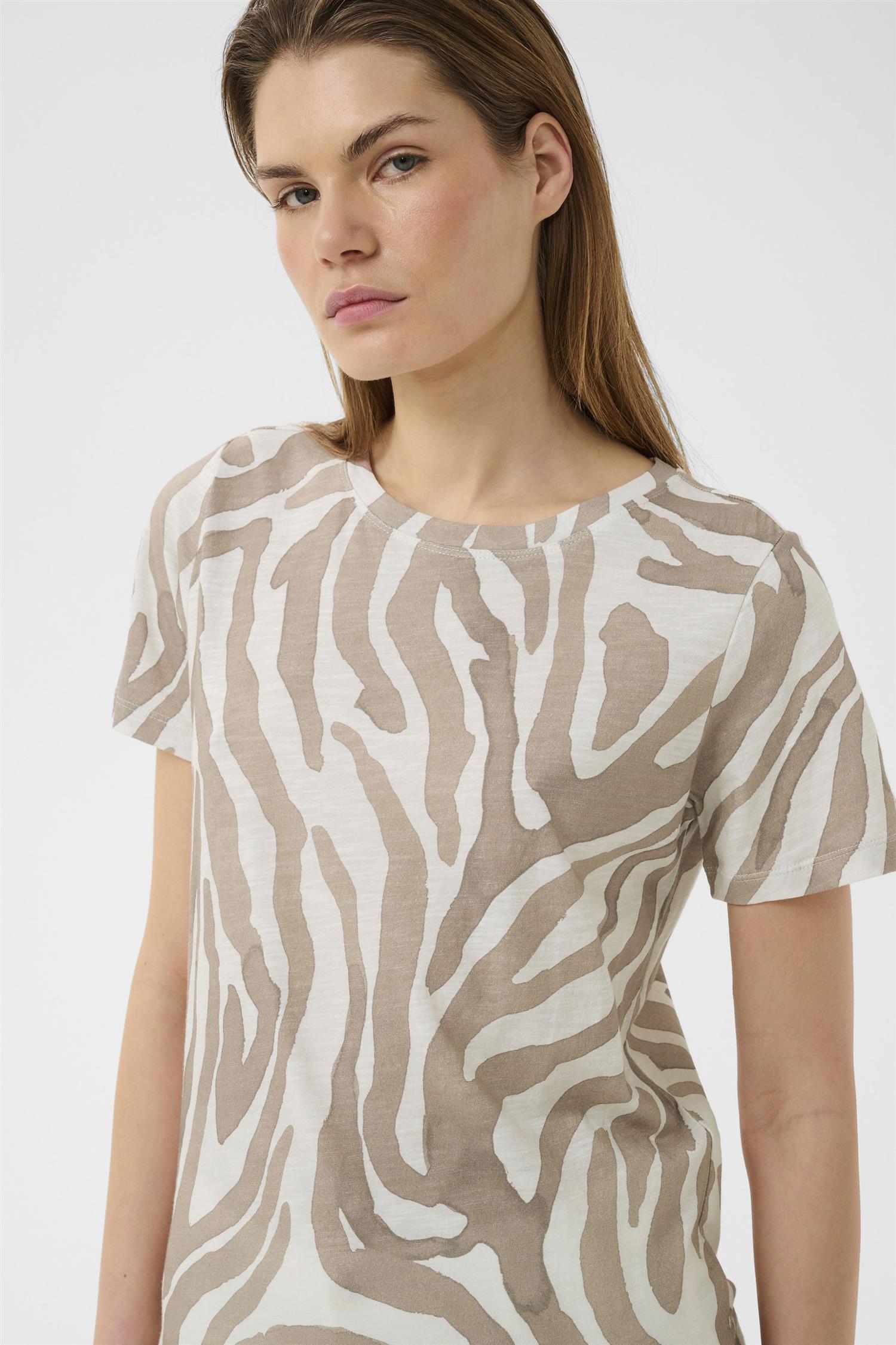 Almaiw Print Tshirt