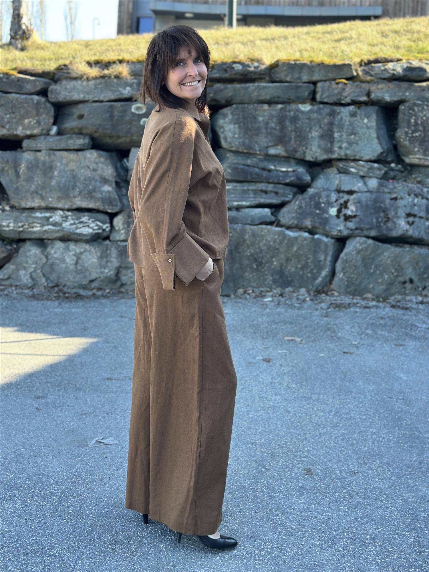 Atari Linen Shirt Chestnut Brown