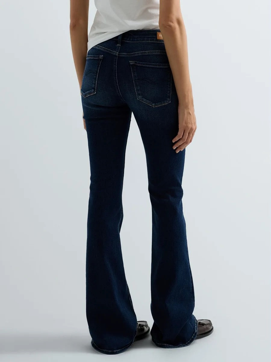 JOELLA flare