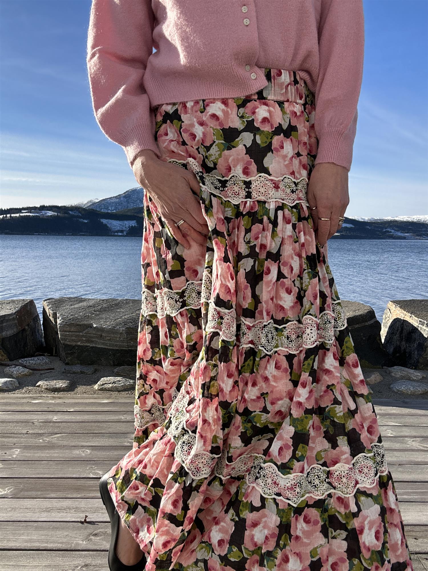 Cotton Slub Skirt Rose Bouquet