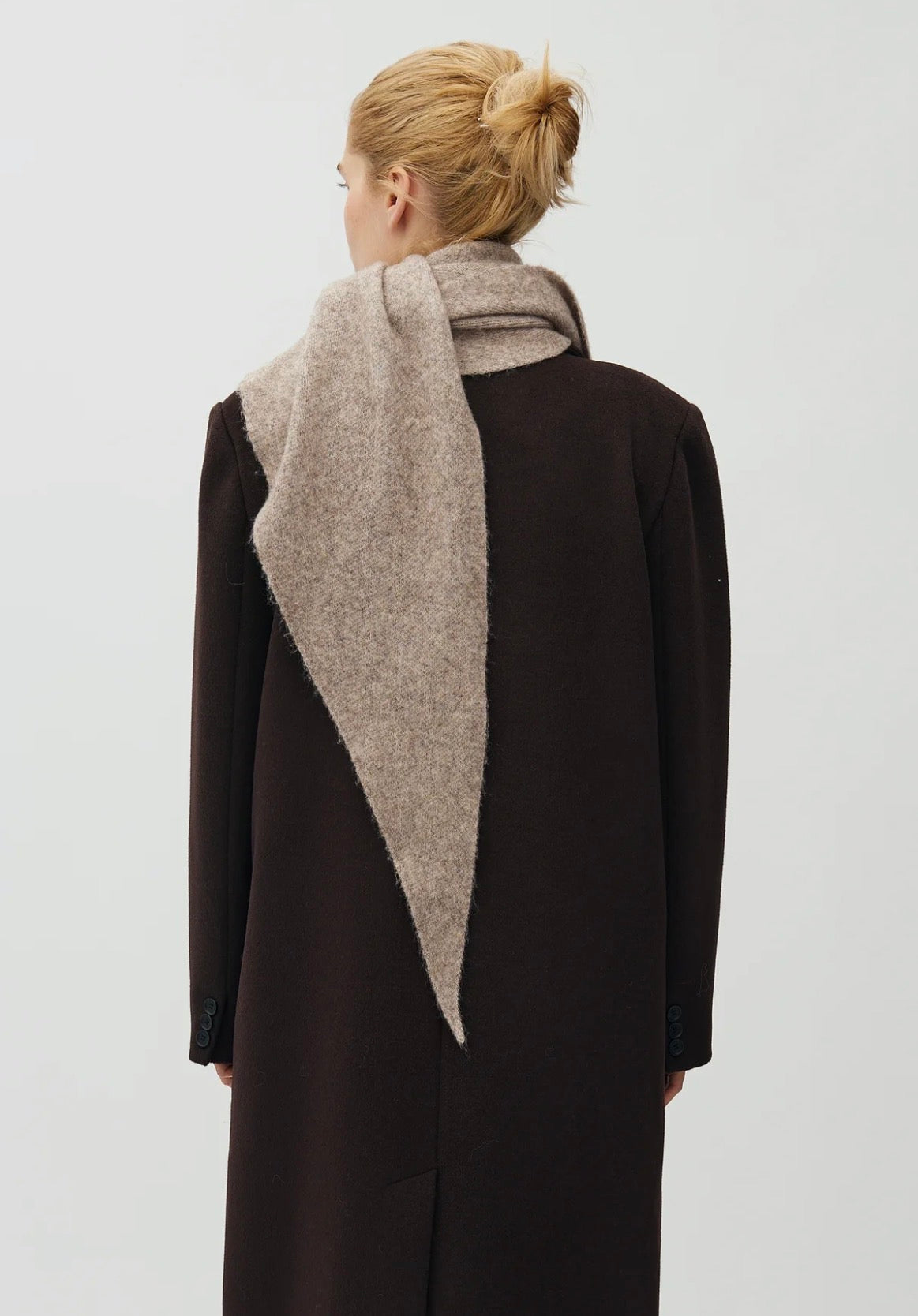 Sevyn Oaklyn Scarf Greige