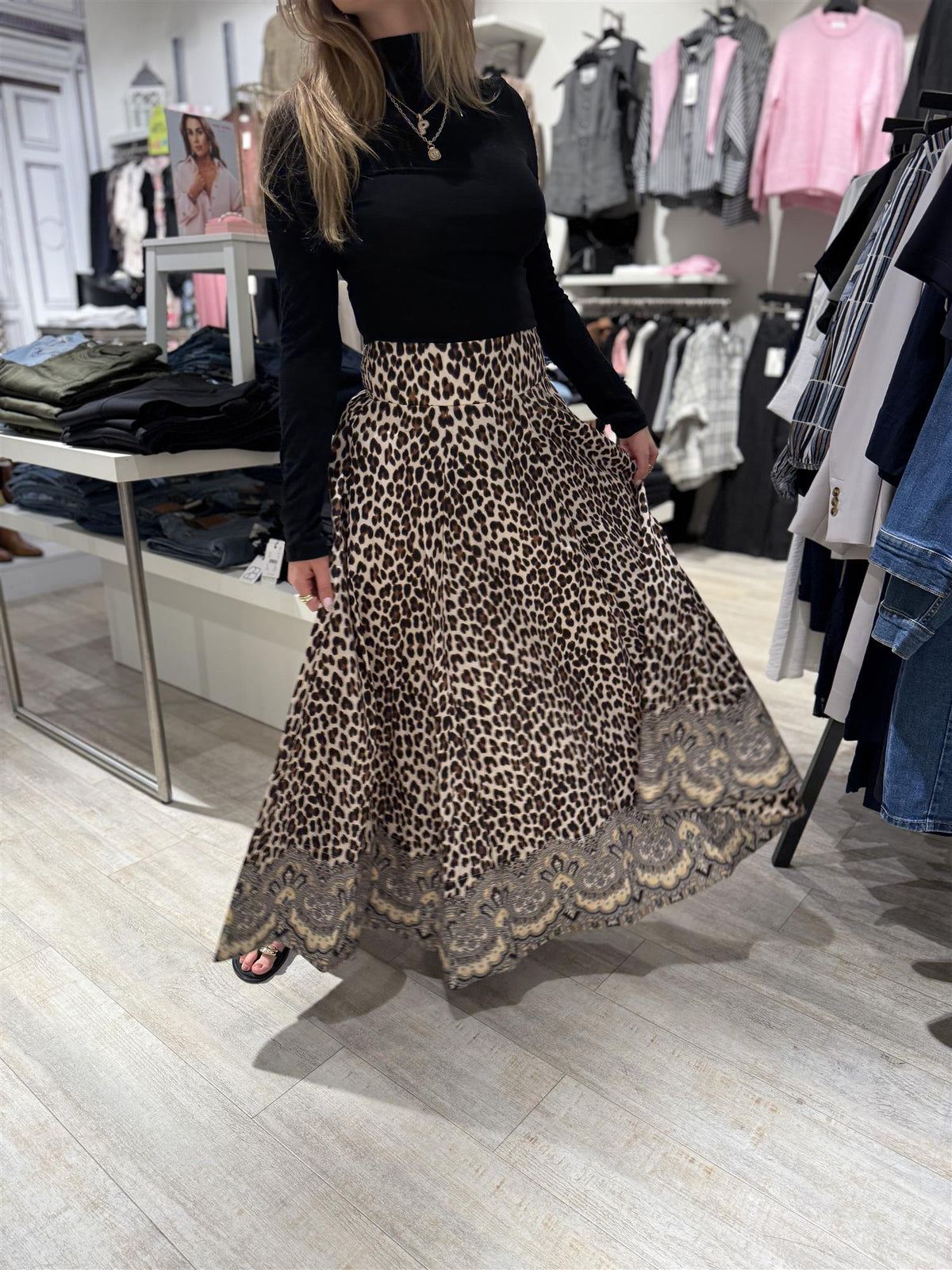 Taffeta Maxi Skirt-833 Wild Paisley