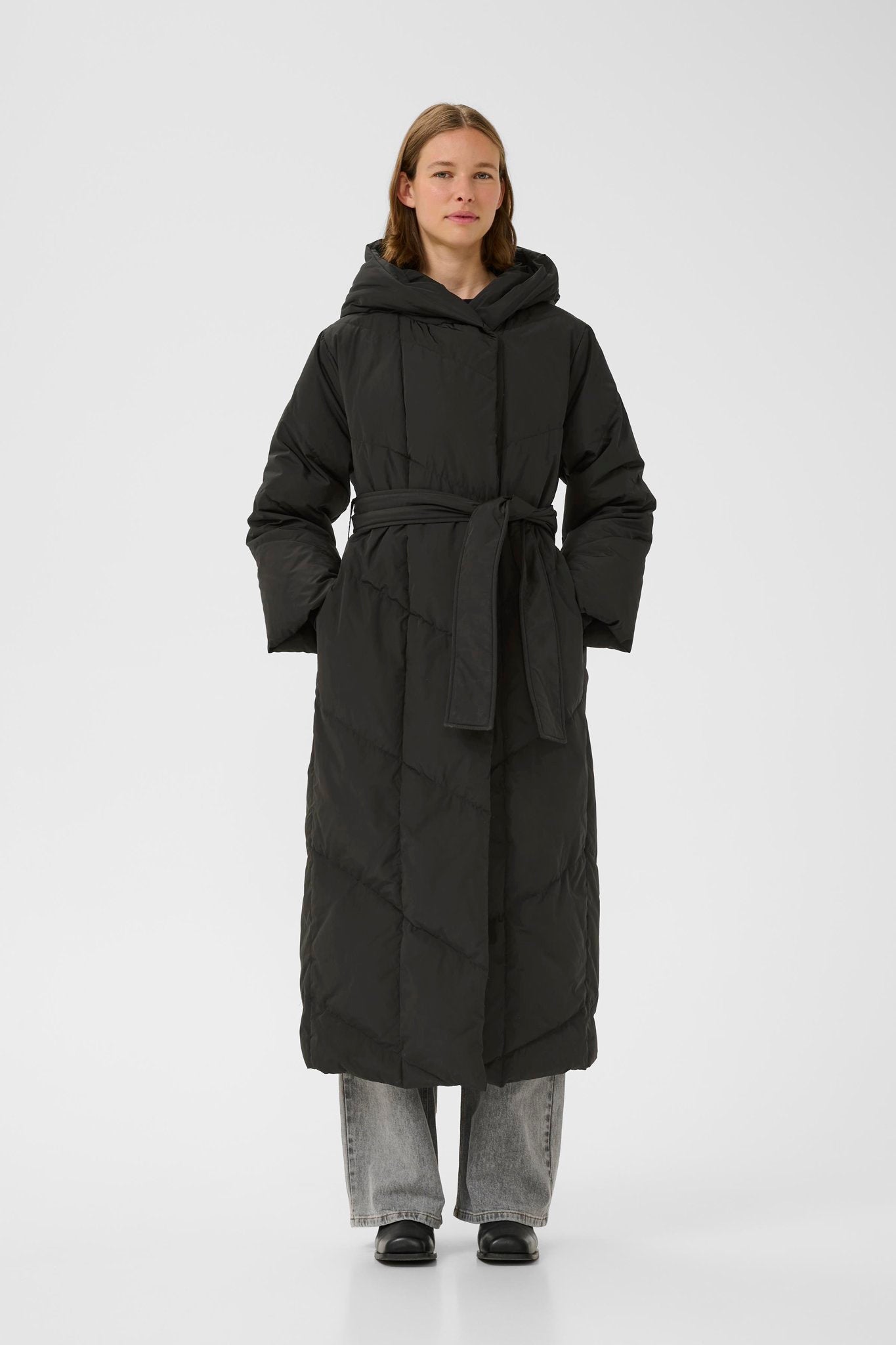 Yaz Long Coat Black