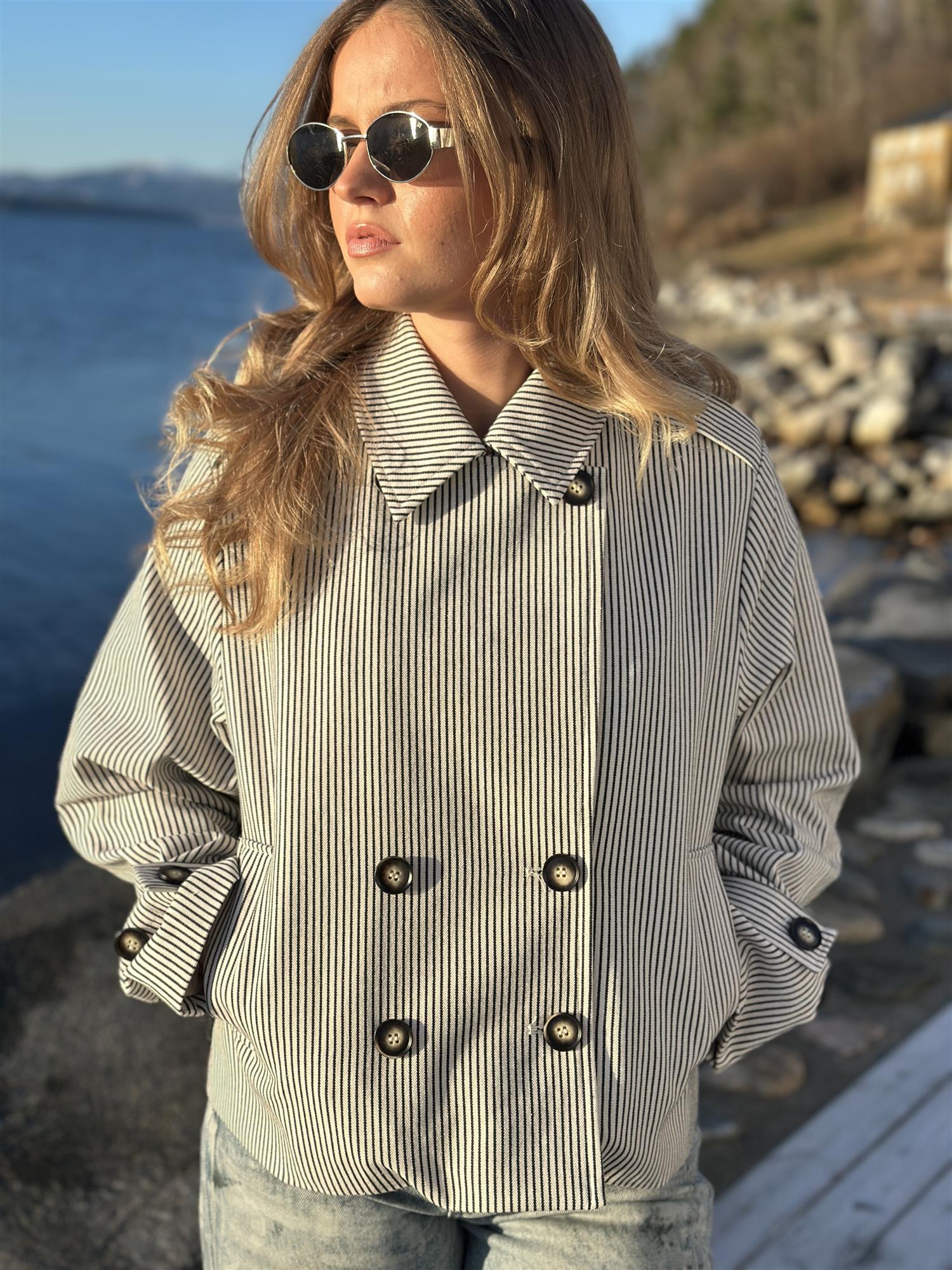 Becker Abner Jacket Black Beige Stripe