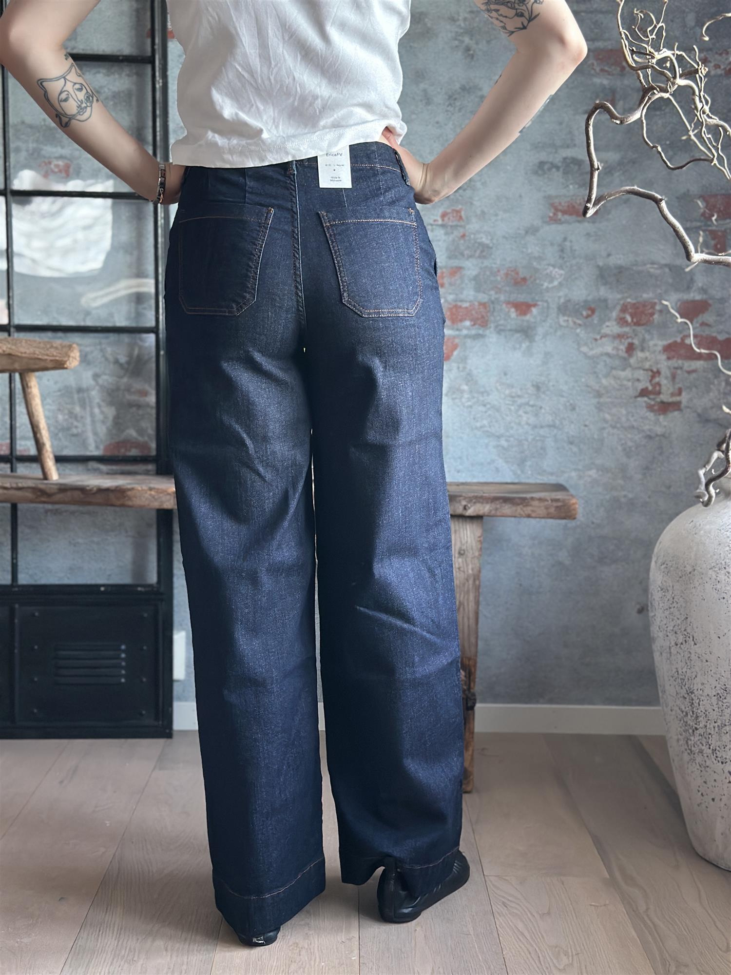 EricaFV 420 RCS-Blended Dark Rinse/Regular