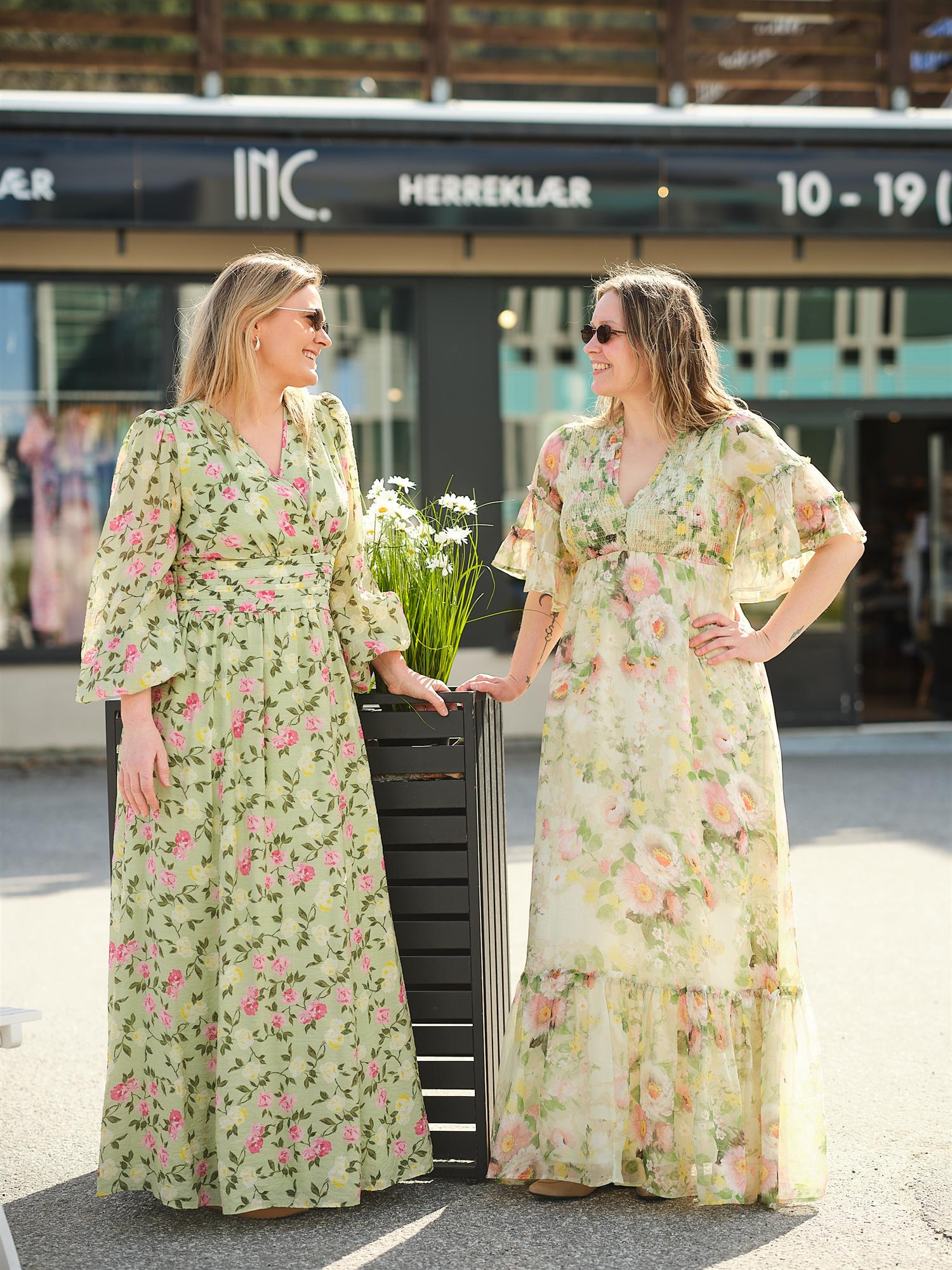 Viscose V-Neck Dress Botanical