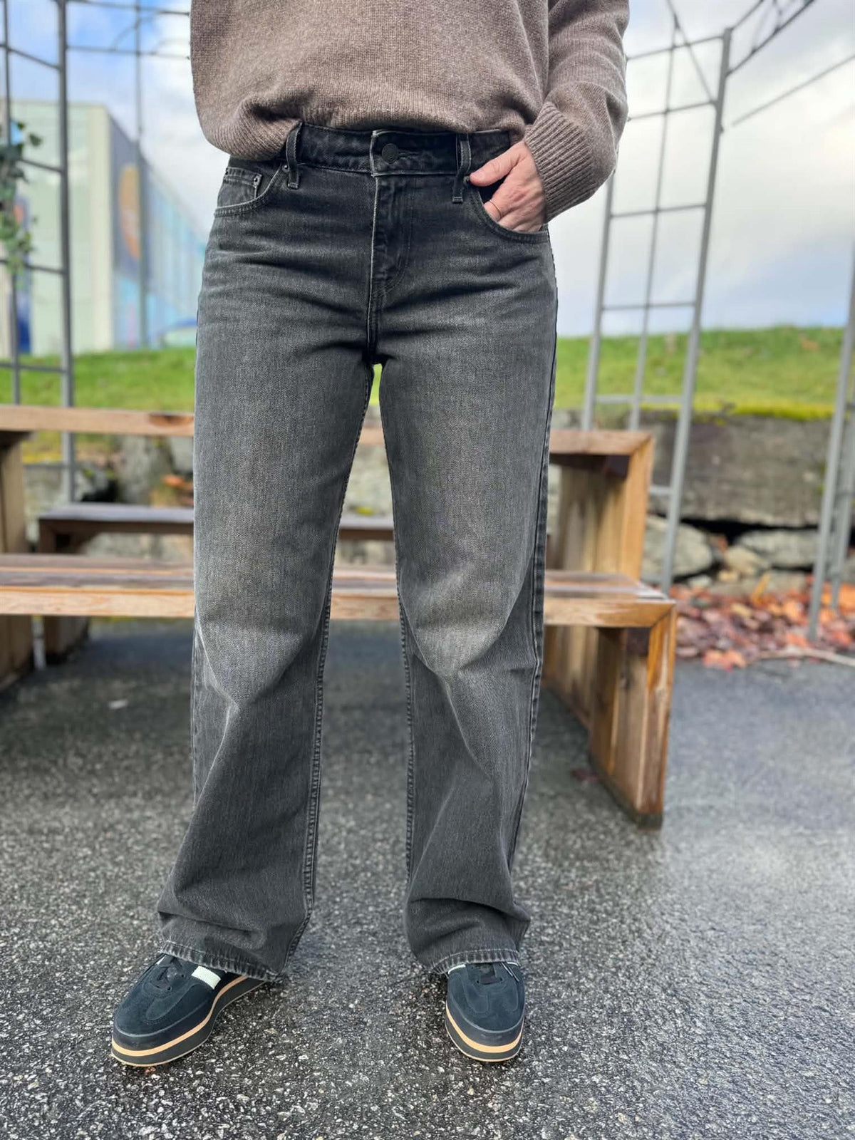 Low Loose Tech Storm