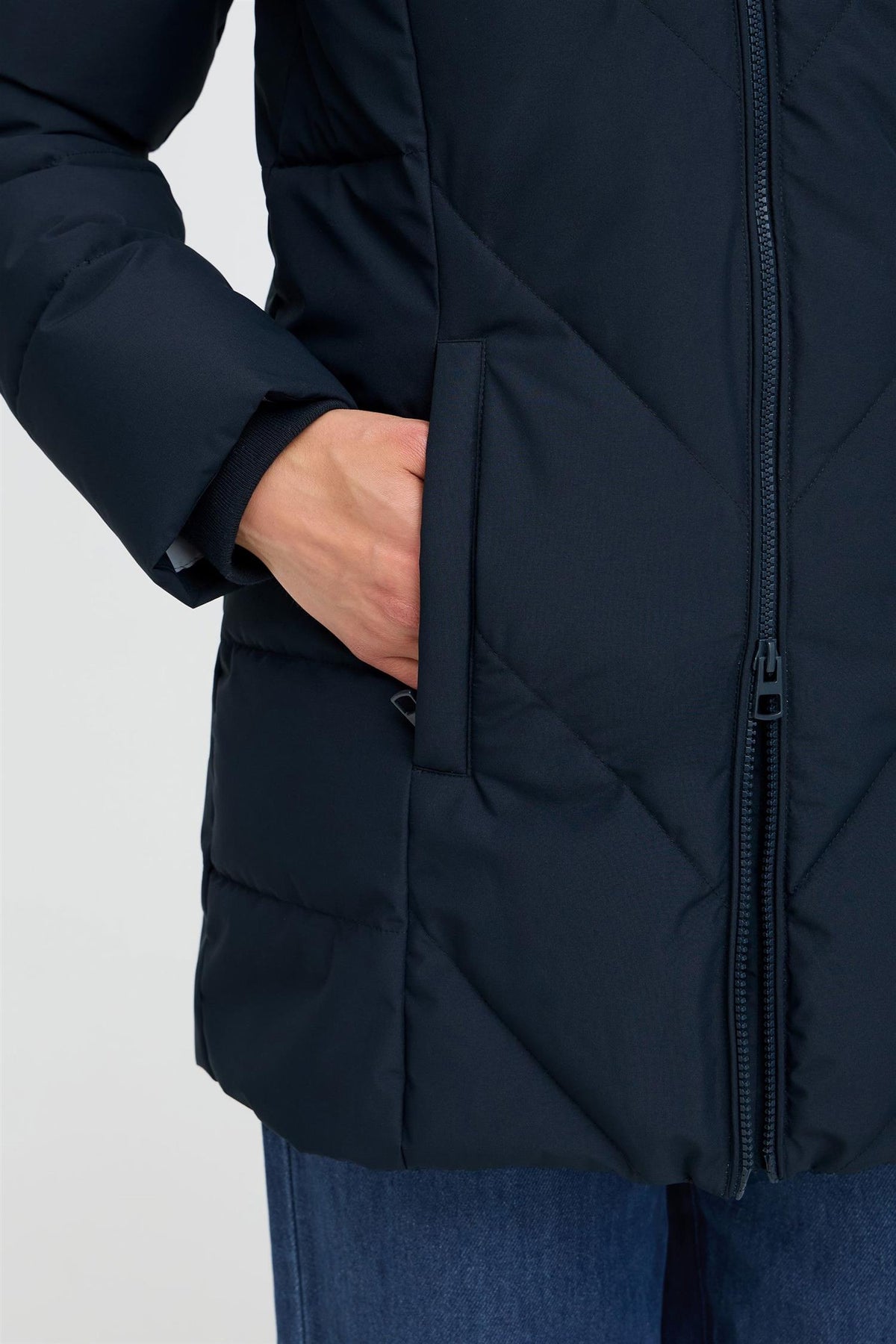 Frmaise Jacket Salute